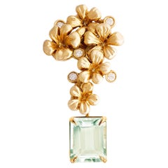 Collier pendentif à fleurs en or jaune 18 carats avec diamants et quartz vert