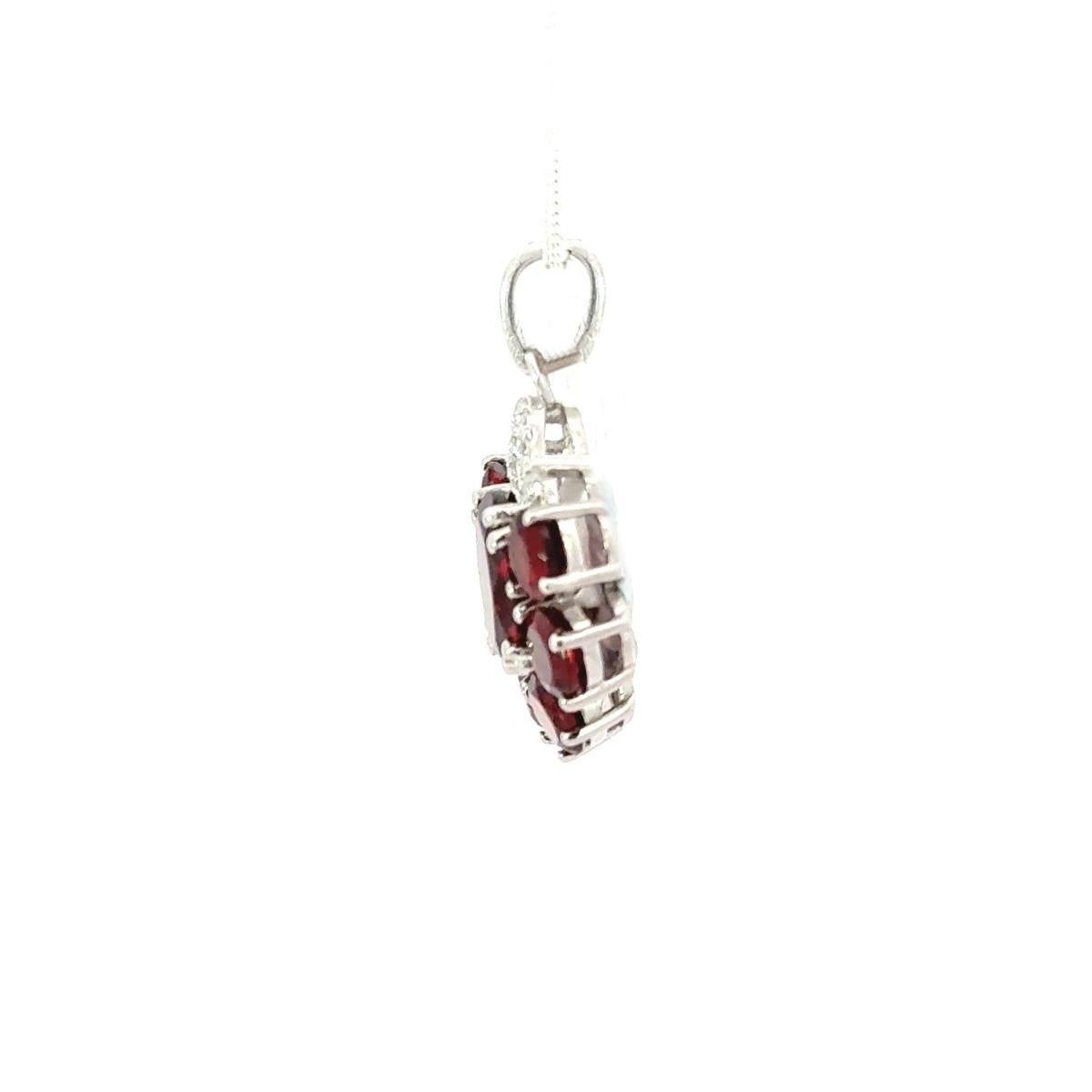 Modern Style Prong Set Garnet Pendant Gift for Women Jewelry in Sterling Silver For Sale 1