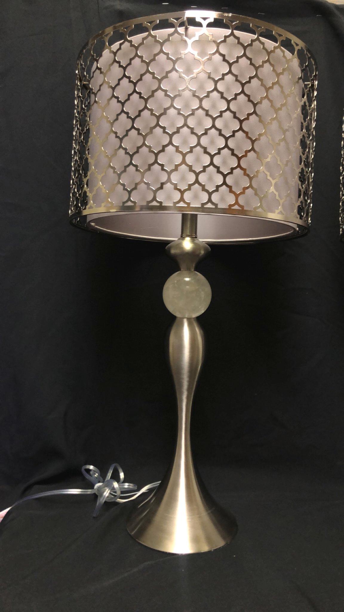 Modern Style Rock Crystal Table Lamps In Excellent Condition In Cypress, CA