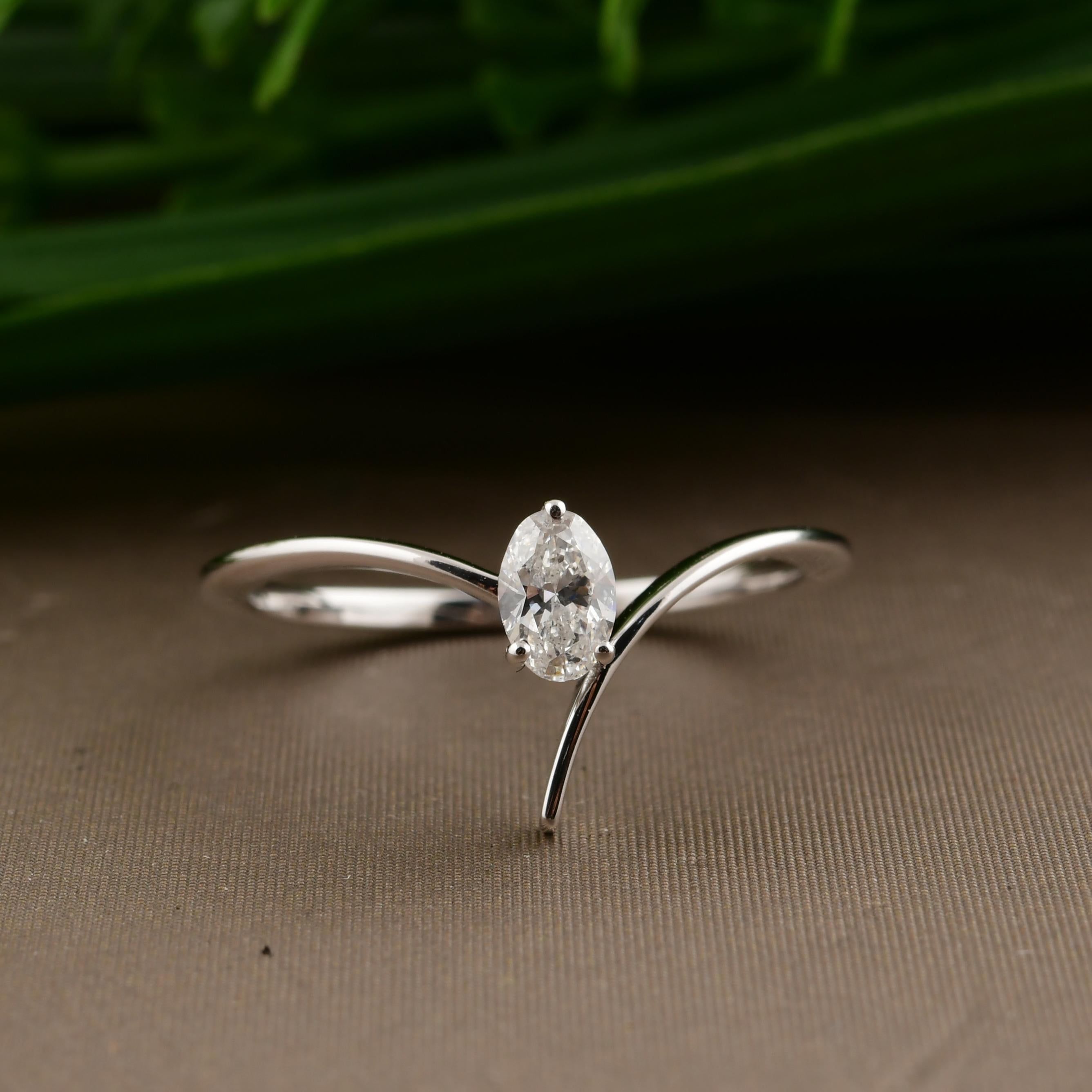 Im Angebot: Moderner Stil SI Reinheit HI Farbe Diamant Minimalistischer Ring 18k Massiv Weißgold () 5