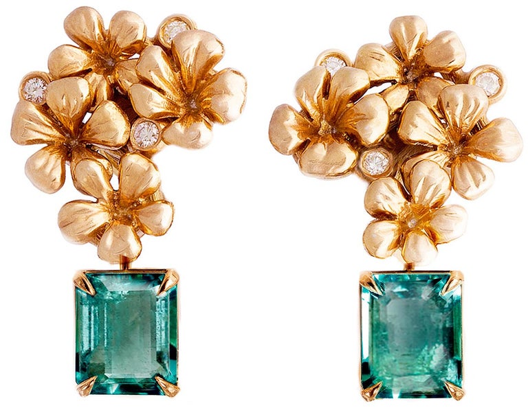 Eighteen Karat Rose Gold Modern Style Stud Earrings with Natural Emeralds  For Sale at 1stDibs | emerald style earrings
