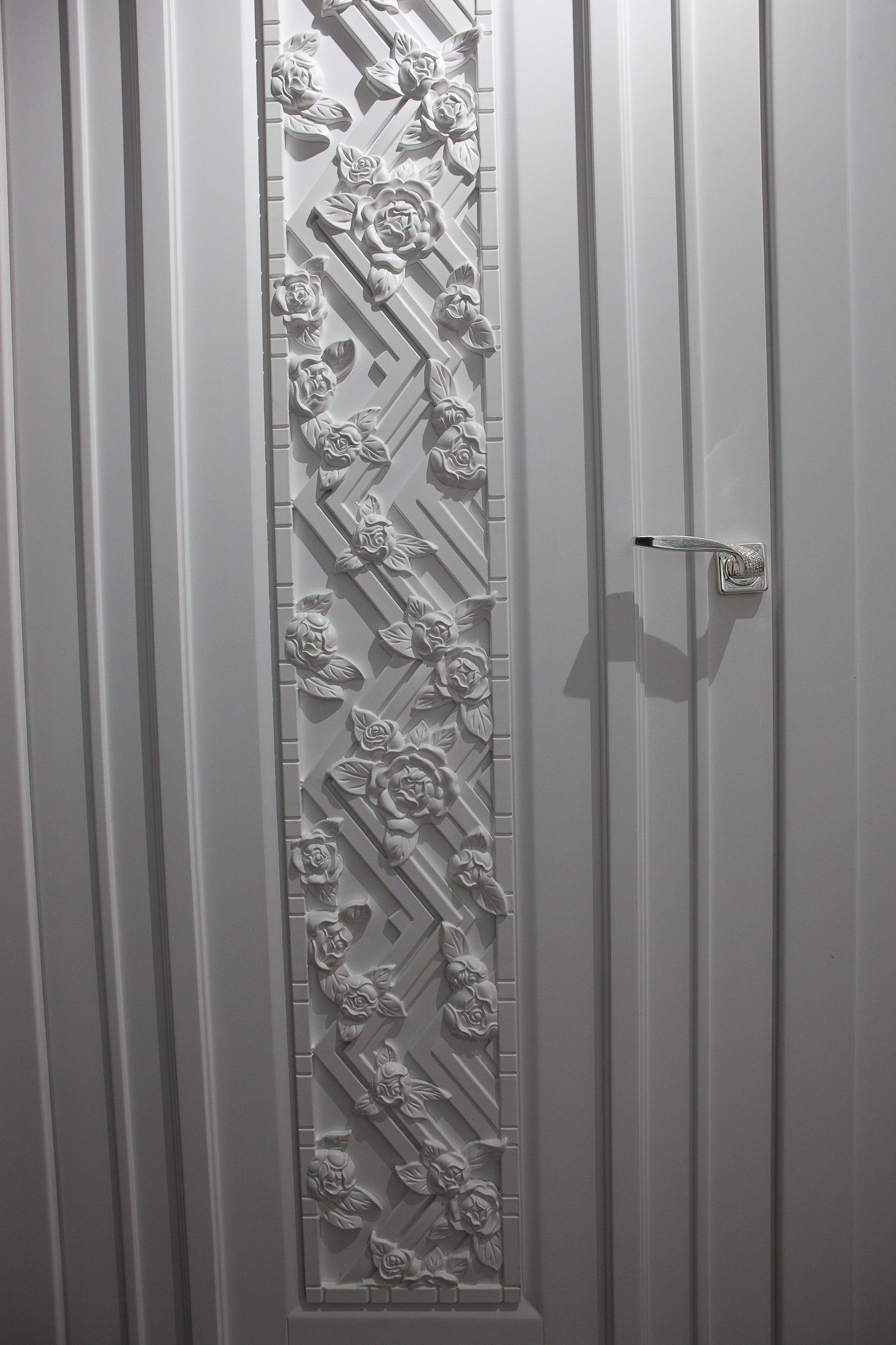 Porta interna in legno in stile moderno in vendita 2