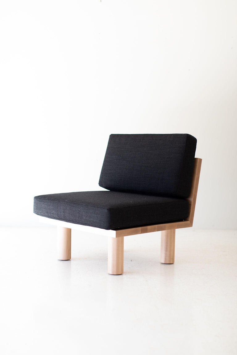 Modern Suelo Side Chair, Turned Leg For Sale 5
