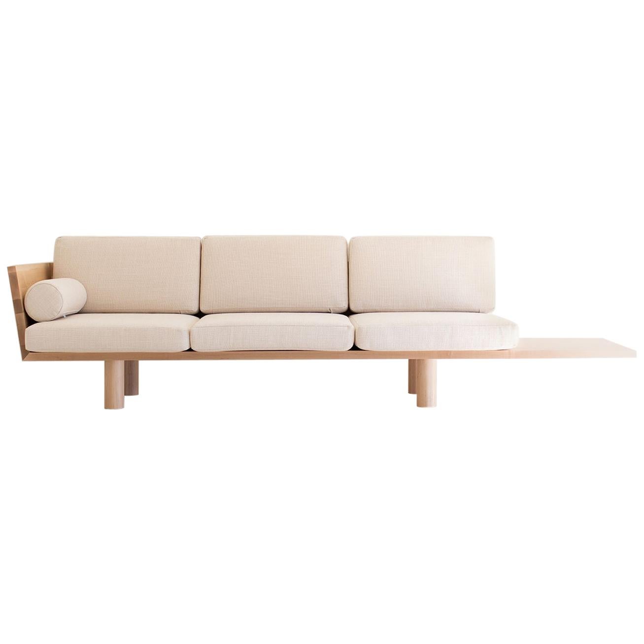 Modern Suelo Sofa, Turned Leg