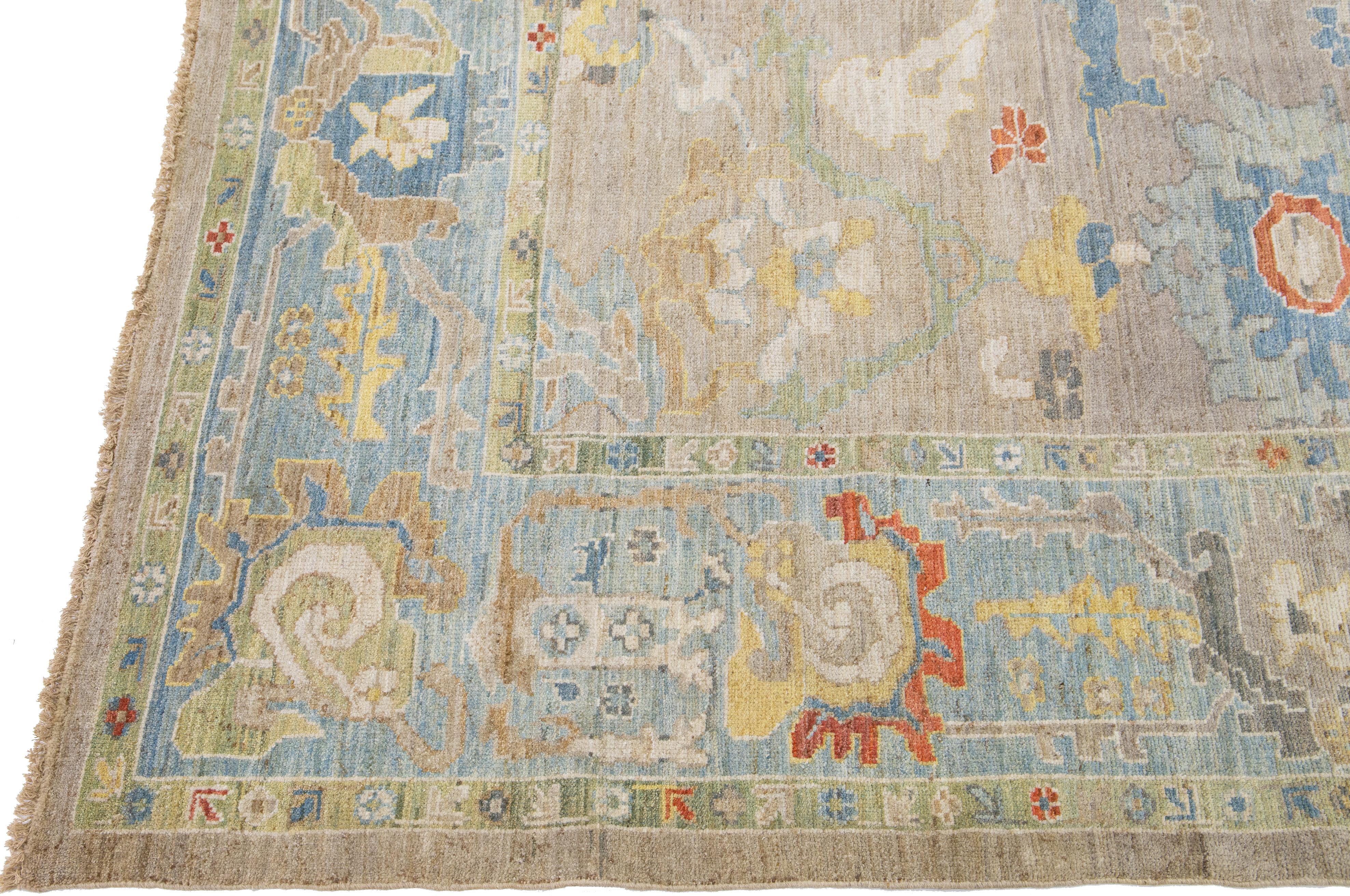 Hand-Knotted Modern Sultanabad Beige Handmade Floral Wool Rug For Sale