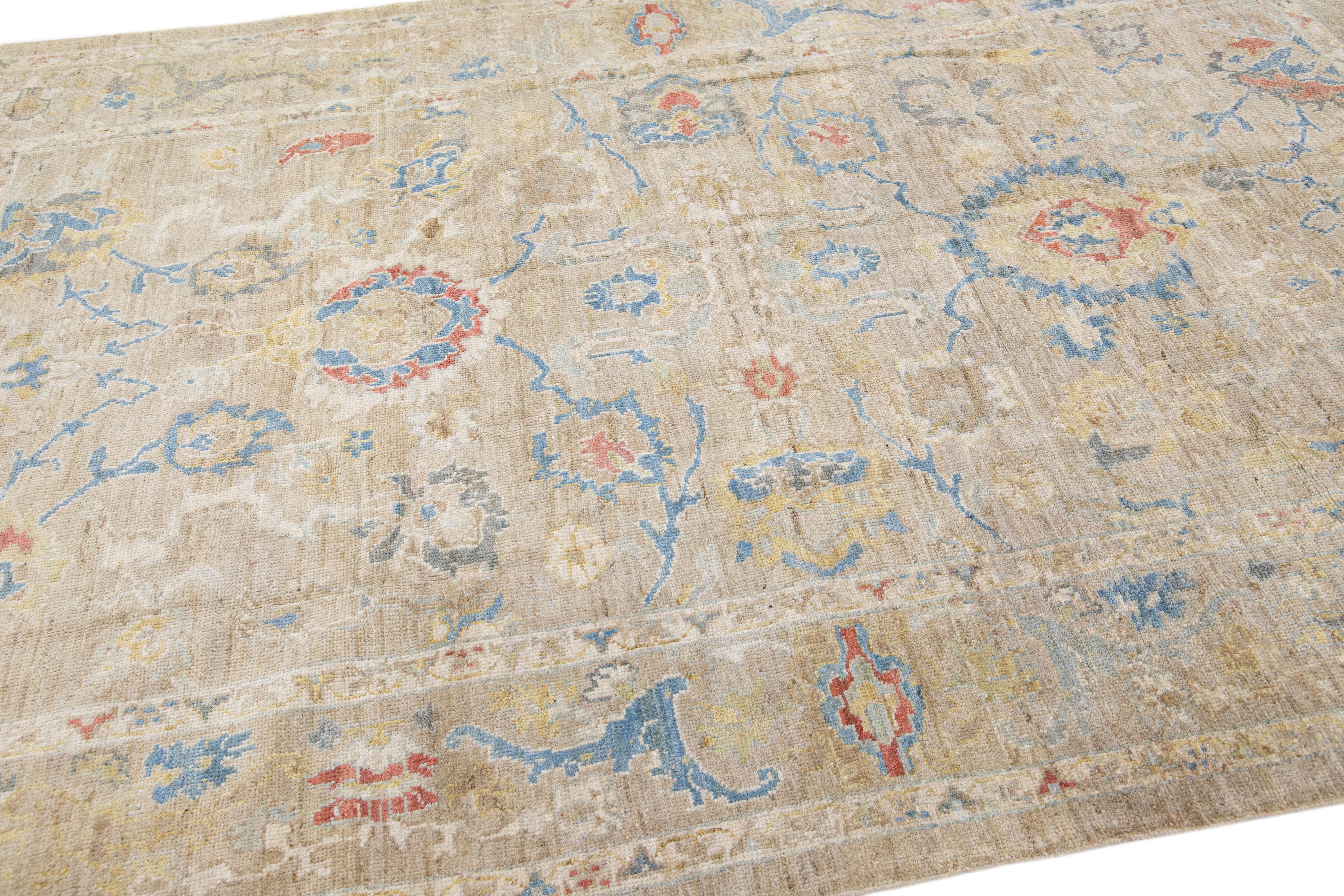 Modern Sultanabad Beige Handmade Wool Rug with Floral Motif In New Condition For Sale In Norwalk, CT