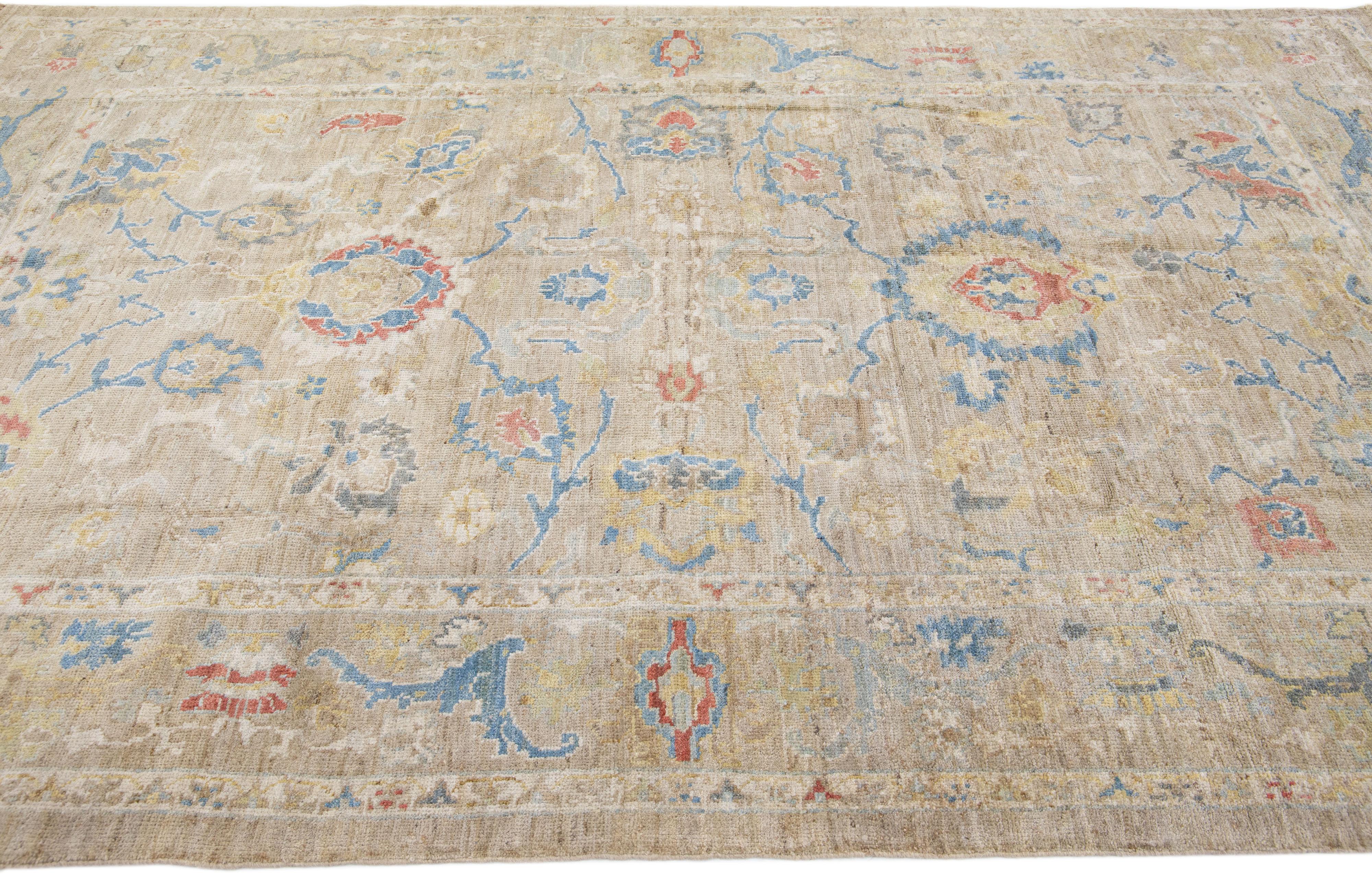 Contemporary Modern Sultanabad Beige Handmade Wool Rug with Floral Motif For Sale