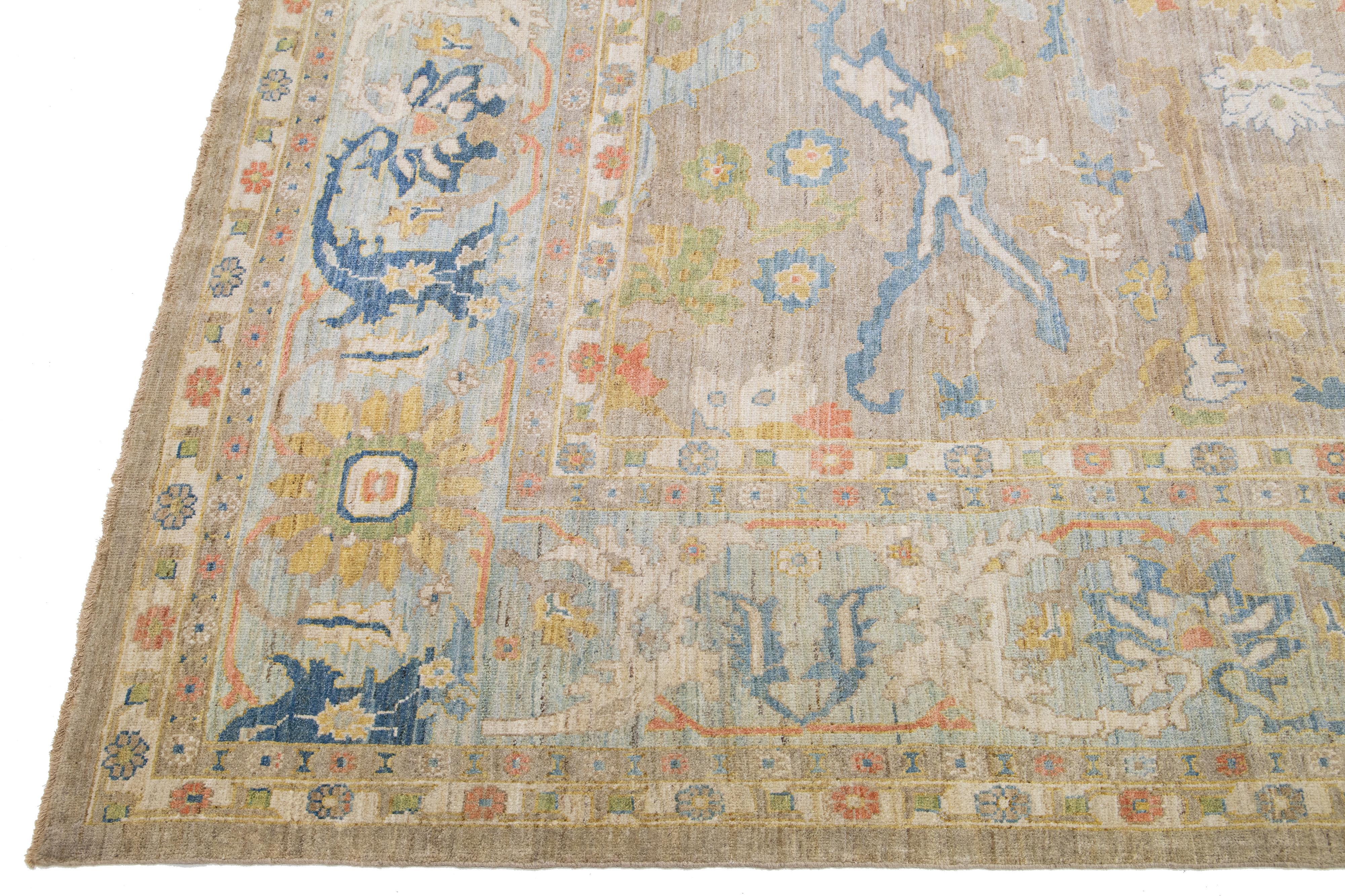 Modern Sultanabad Brown Handmade Floral Designed Wool Rug In New Condition For Sale In Norwalk, CT