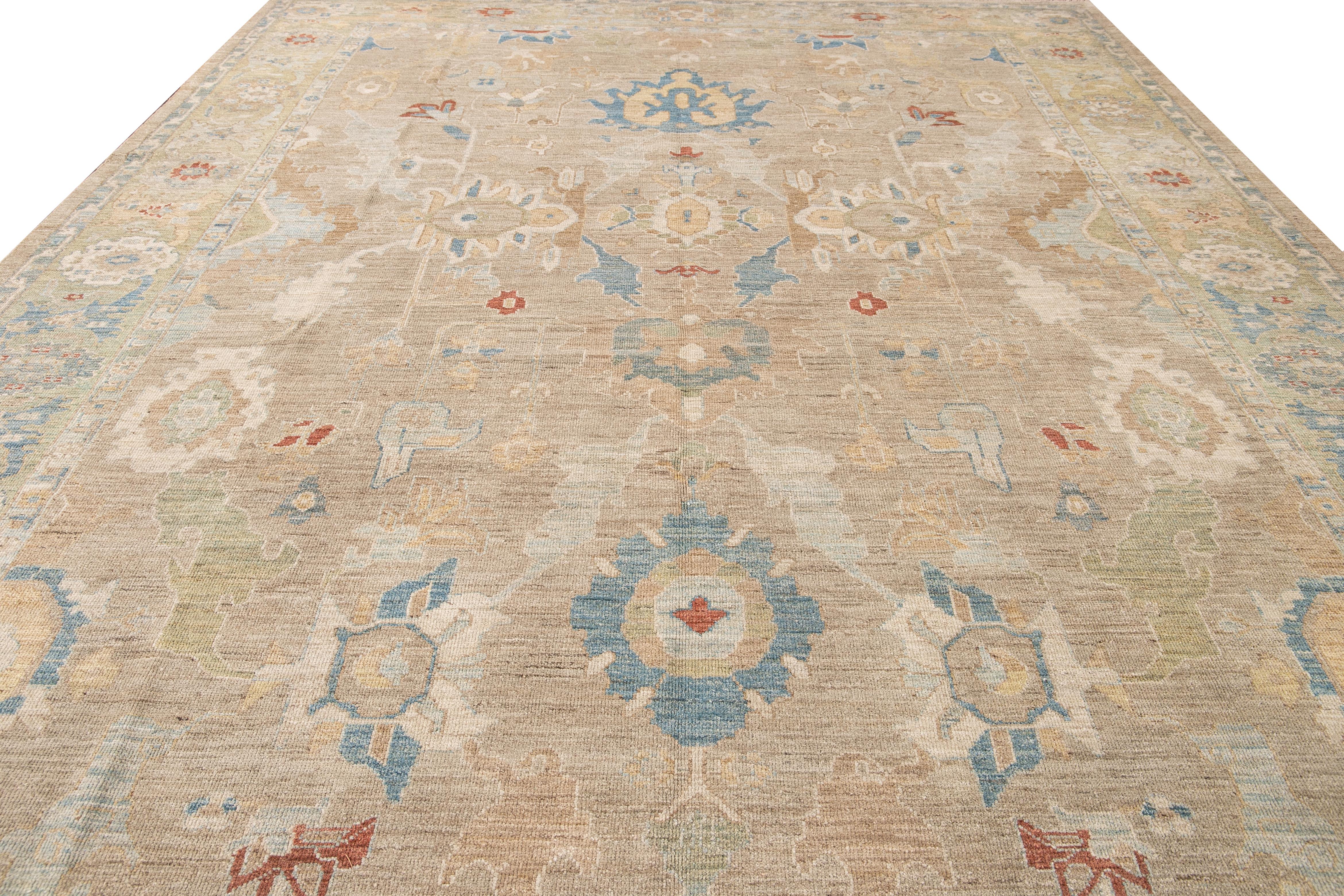 Perse Tapis moderne en laine beige et vert à fleurs Sultanabad fait à la main en vente