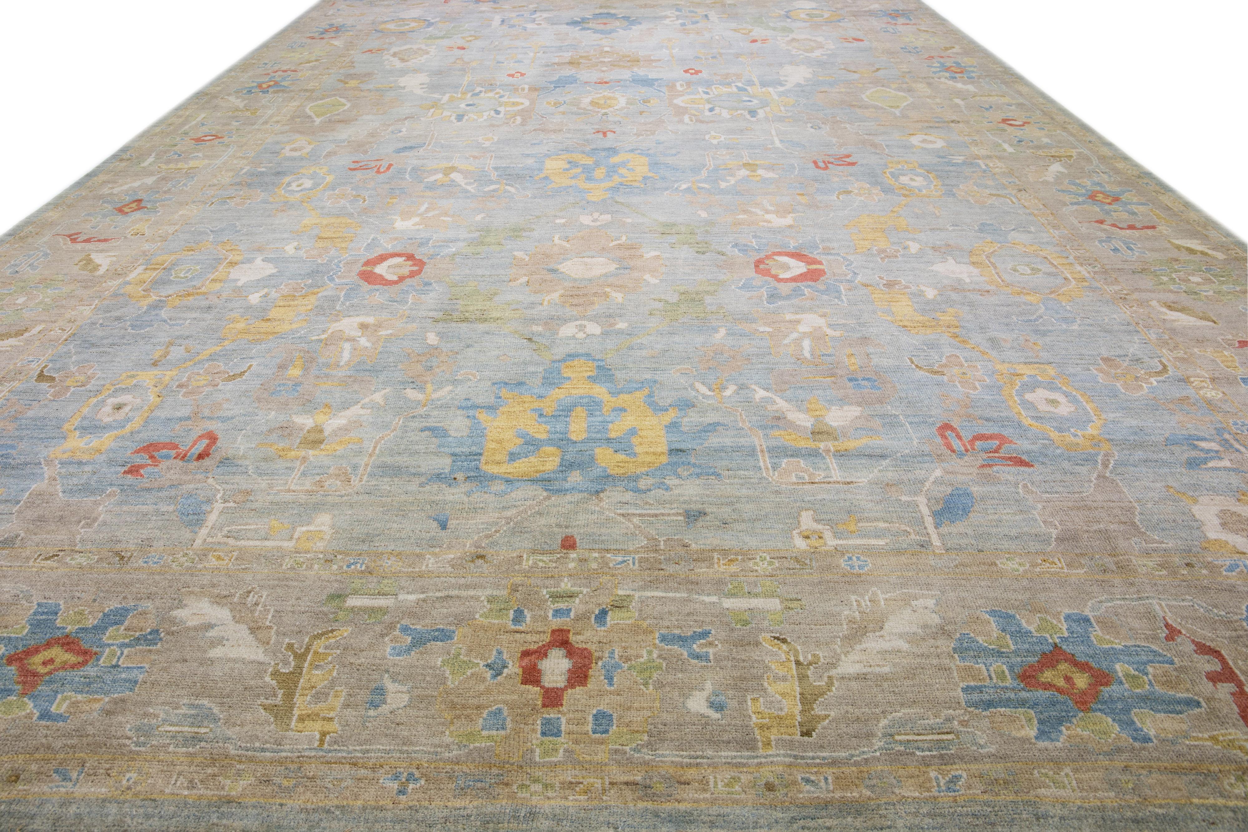 Persian Modern Sultanabad Handmade Floral Design Blue Wool Rug For Sale