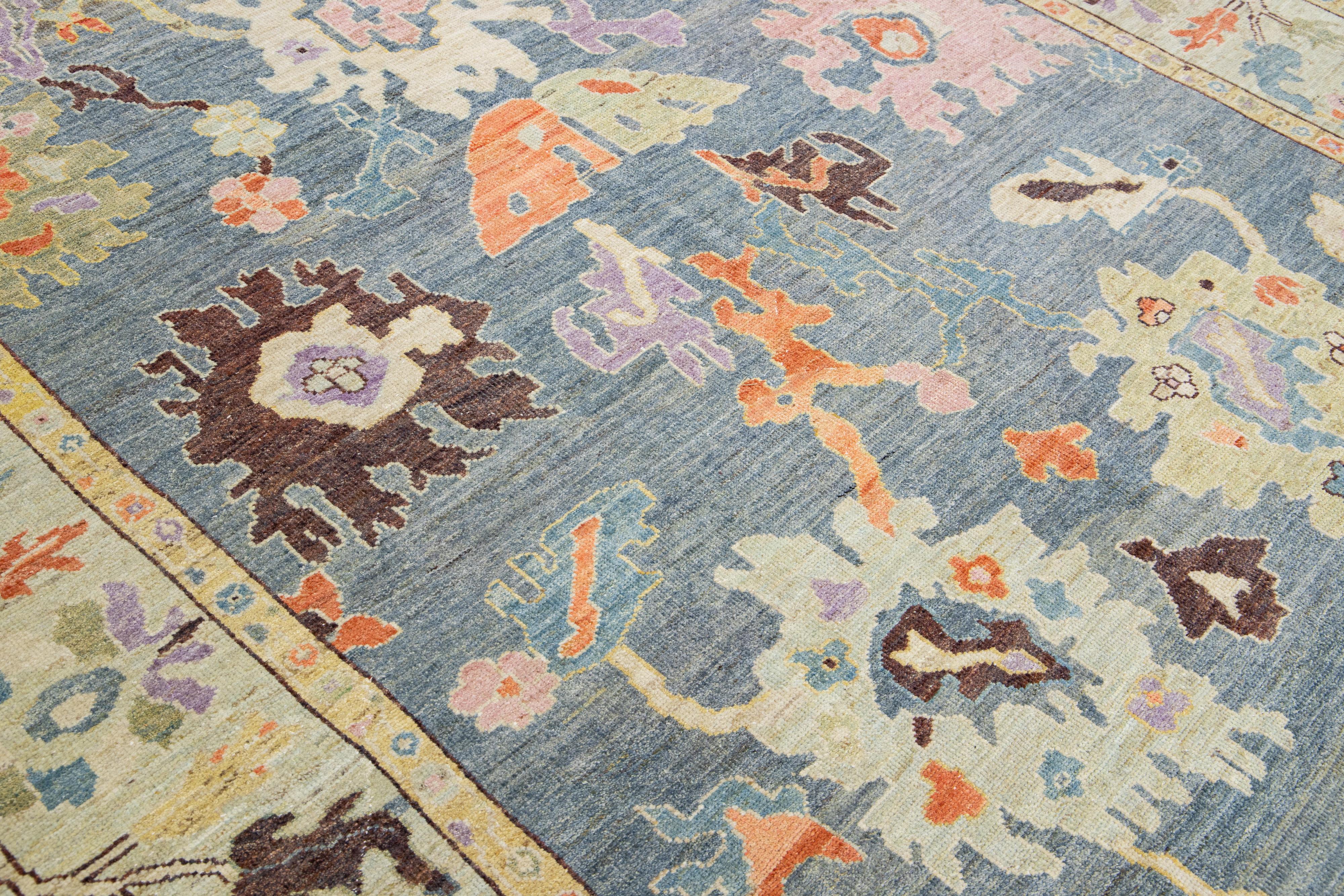 Moderner blauer Sultanabad-Wollteppich im floralen Design, handgefertigt im Angebot 2