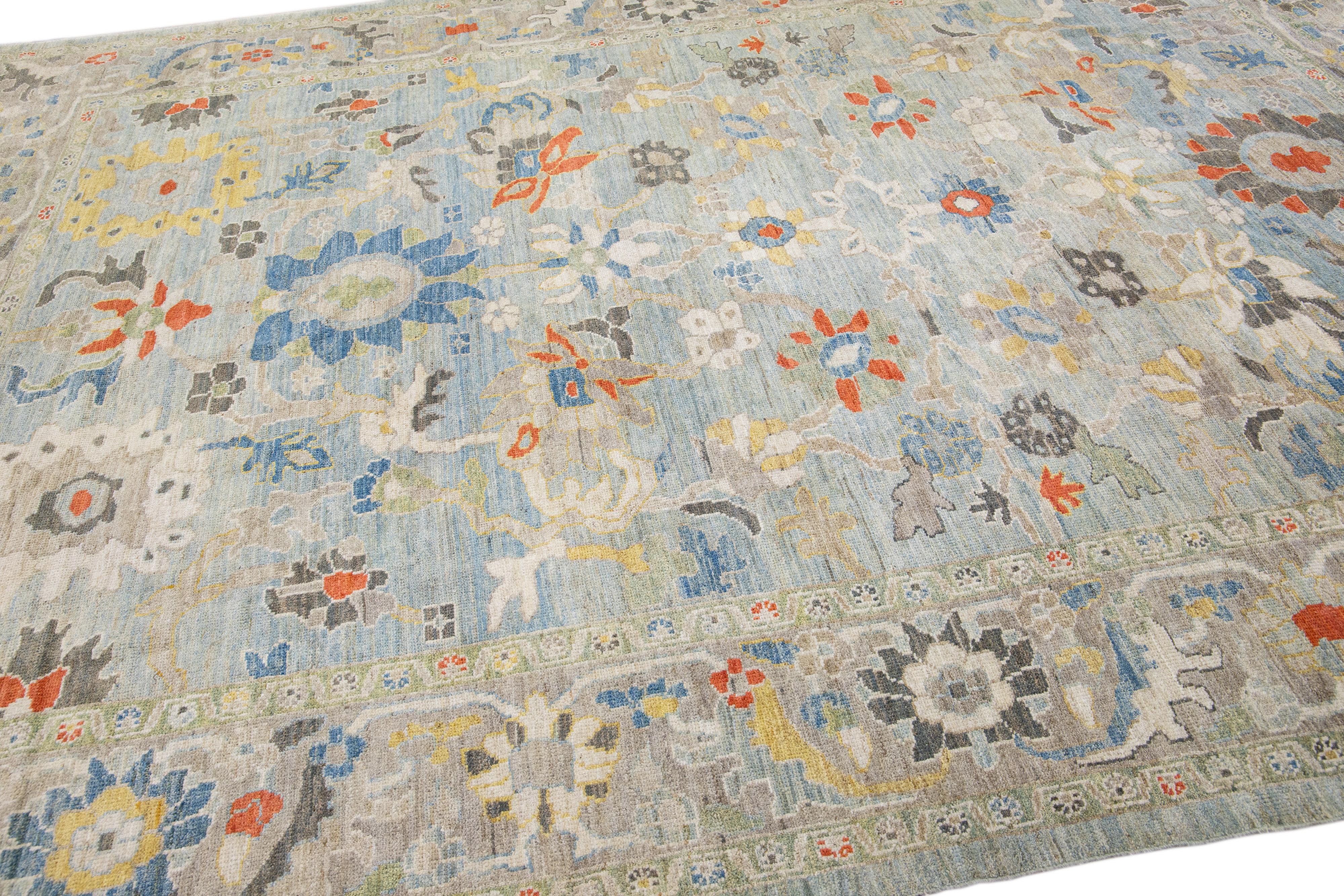 Moderner handgefertigter blauer Sultanabad-Wollteppich mit Blumenmotiv (21. Jahrhundert und zeitgenössisch) im Angebot