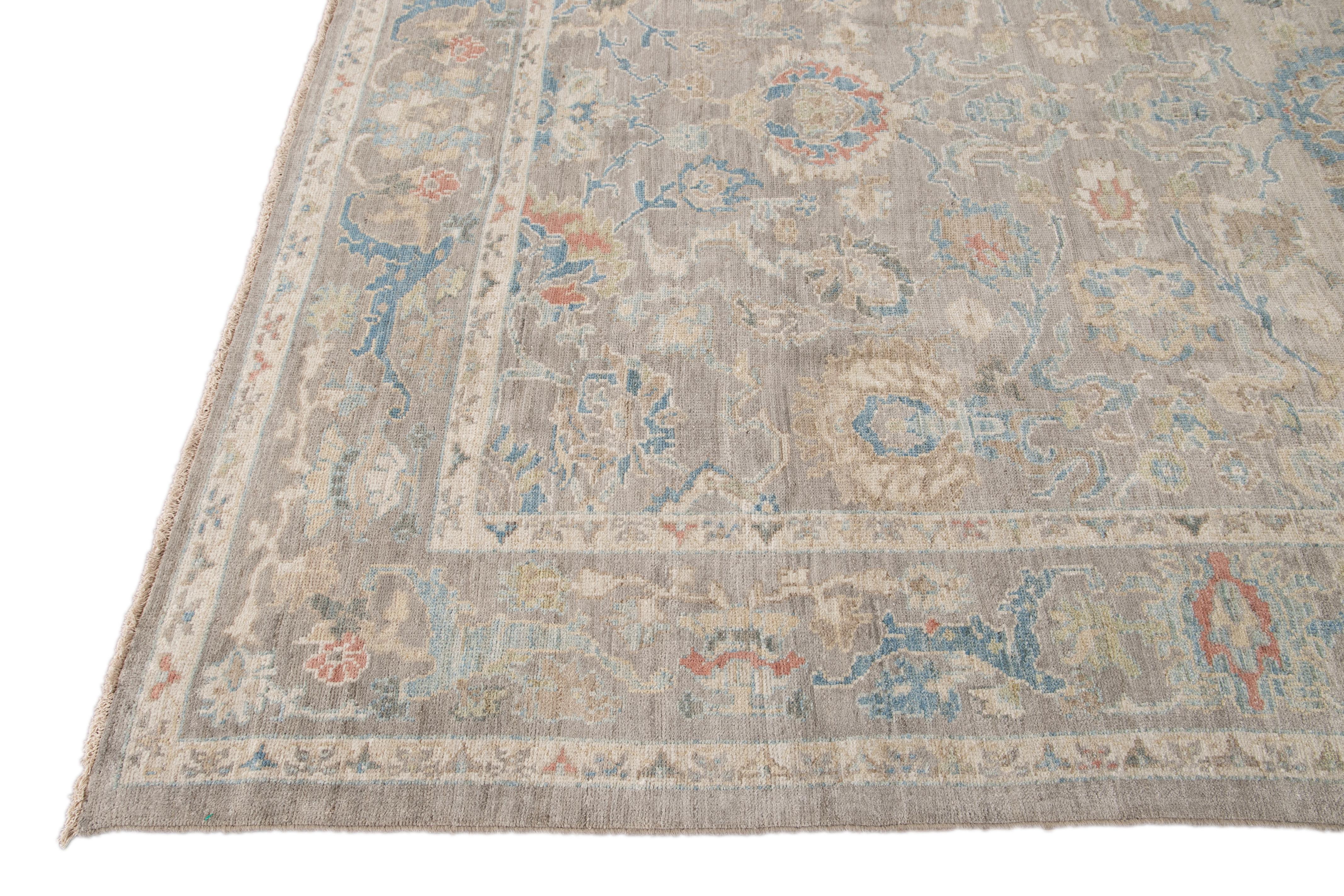 Moderner moderner handgefertigter quadratischer Wollteppich von Sultanabad (Handgeknüpft) im Angebot