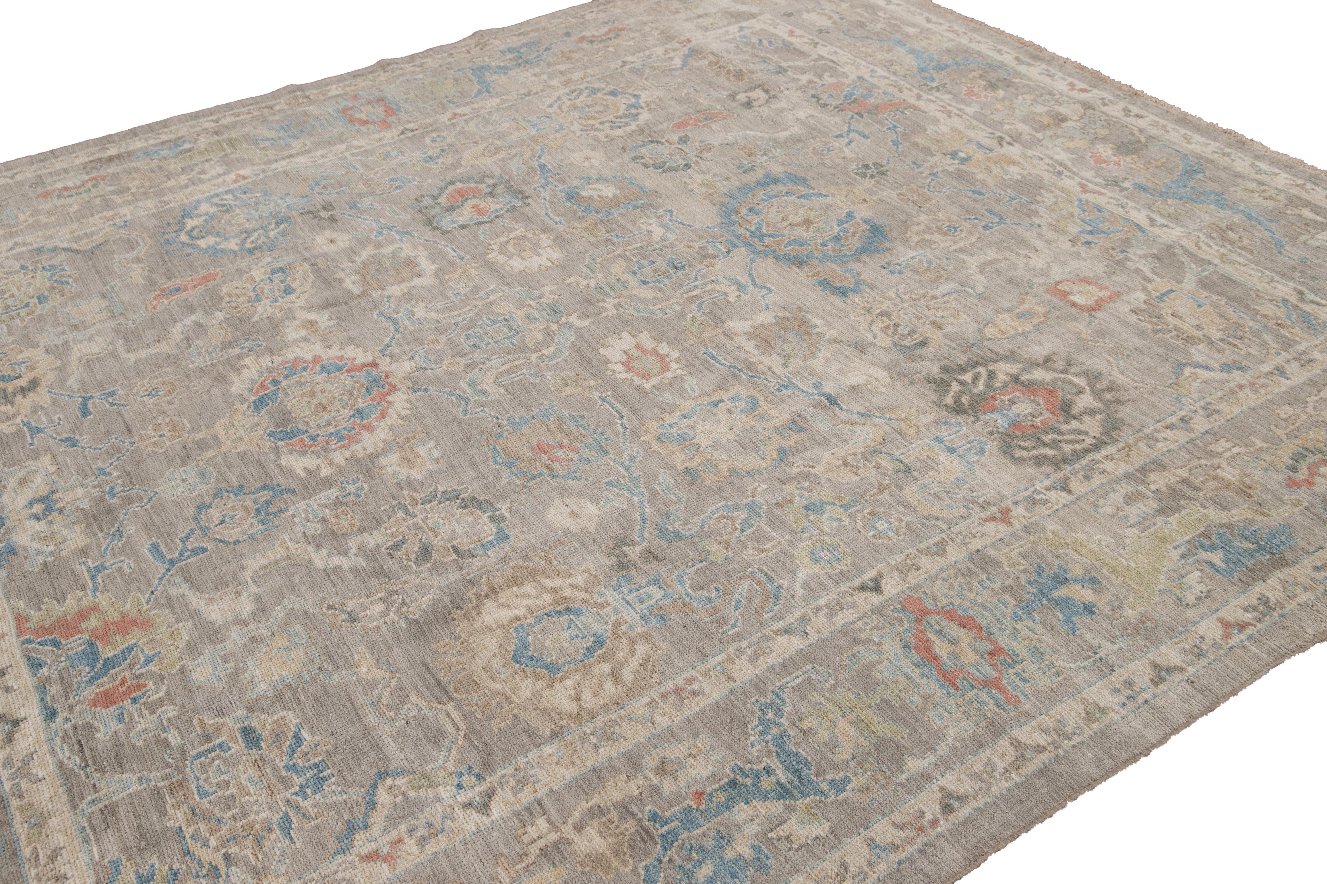 Moderner moderner handgefertigter quadratischer Wollteppich von Sultanabad (21. Jahrhundert und zeitgenössisch) im Angebot