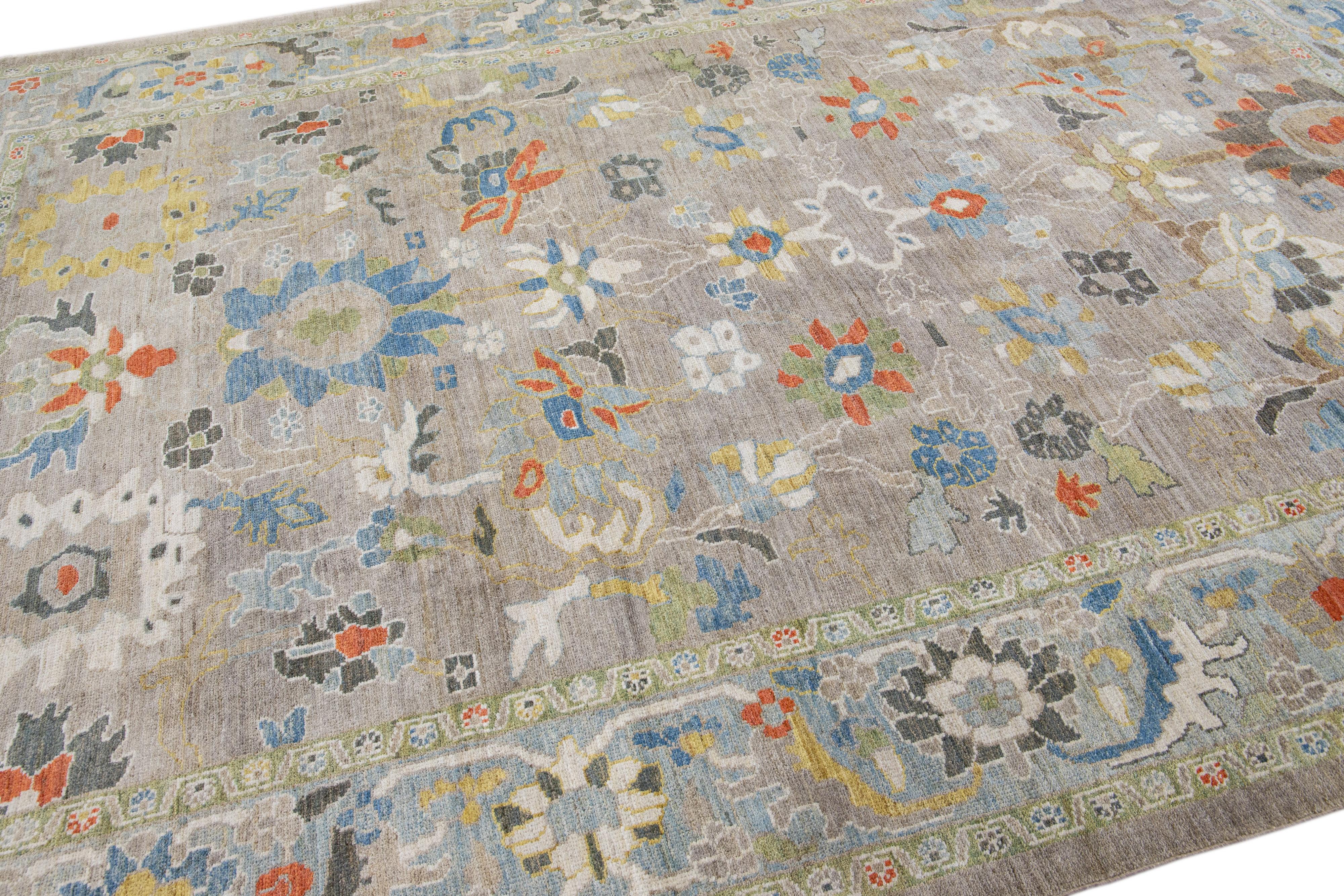 Modern Sultanabad Hellbraun Handgefertigter Wollteppich mit Blumenmuster (21. Jahrhundert und zeitgenössisch) im Angebot