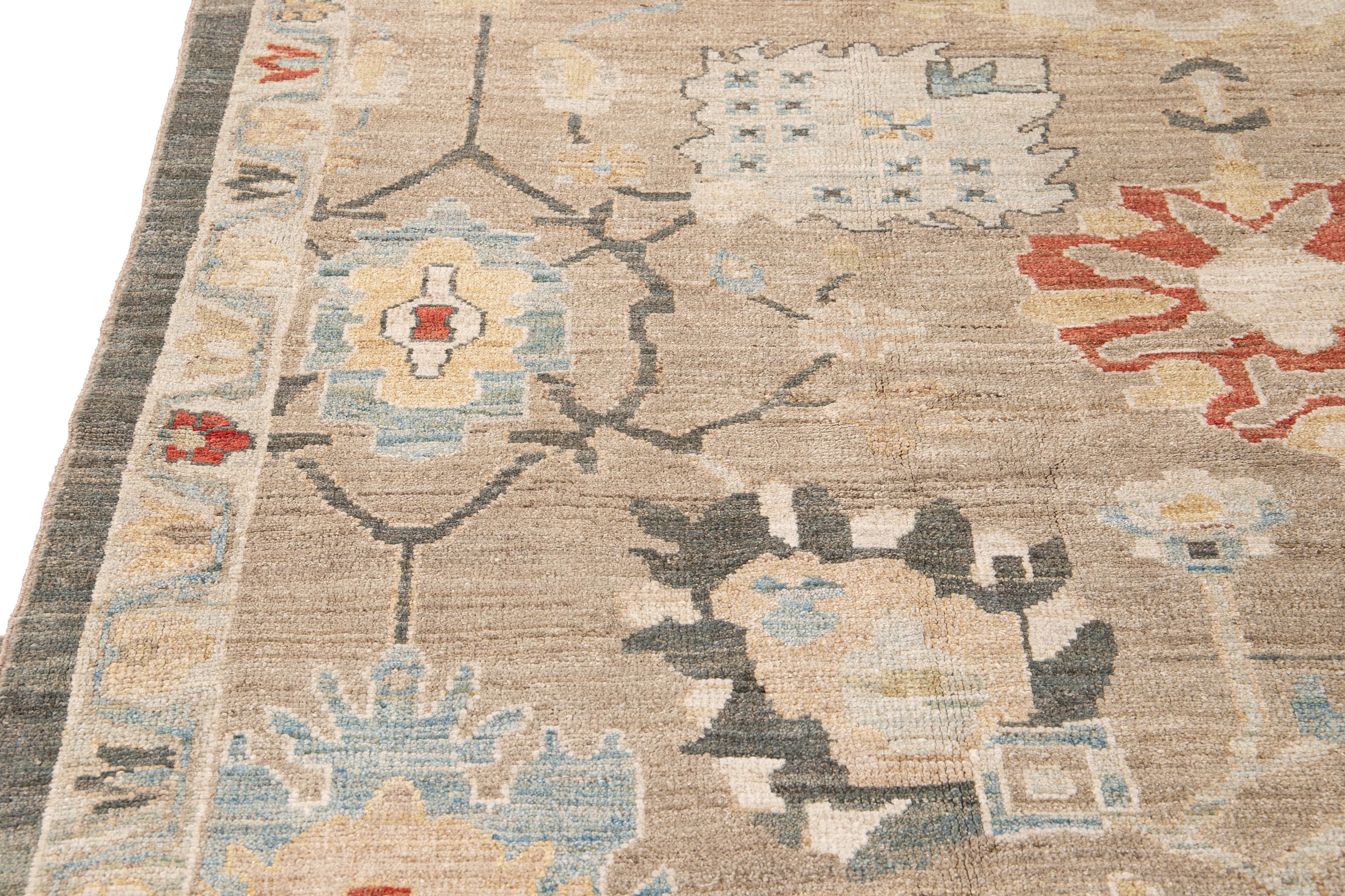 Contemporary Modern Sultanabad Nude Handmade Geometric Floral Wool Rug For Sale
