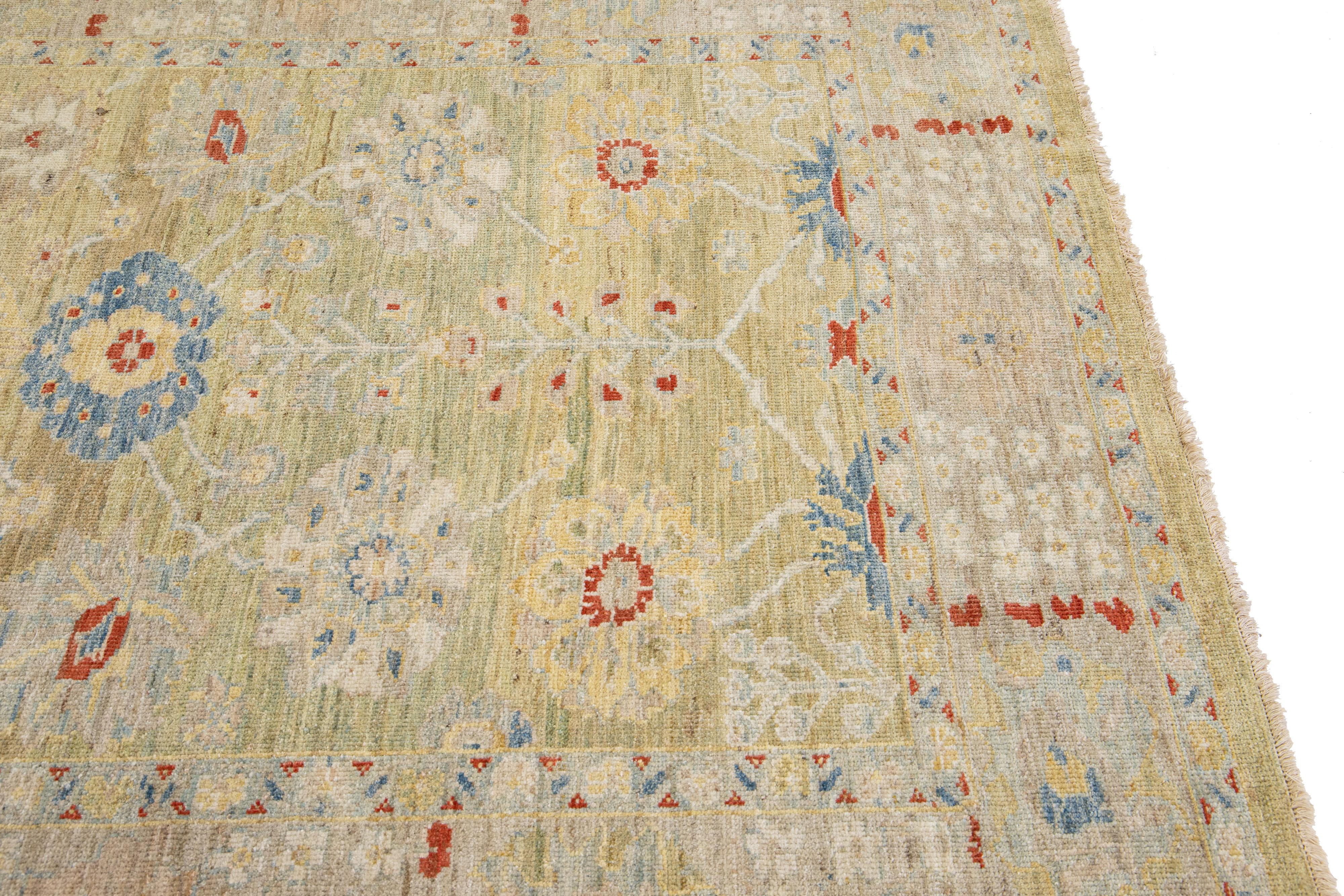 Modern Sultanabad Yellow Handmade Wool Rug with Floral Design For Sale 1