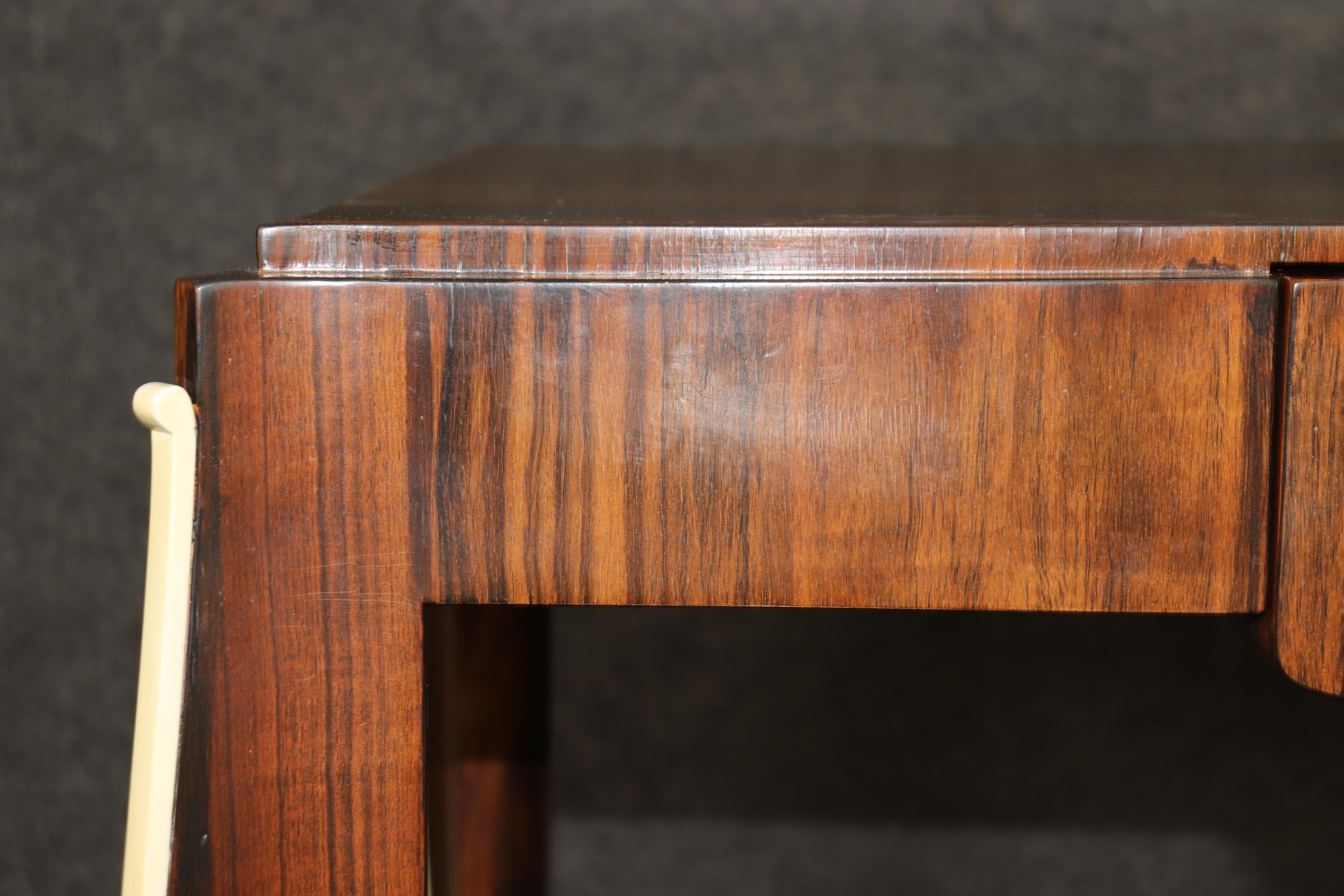 Modernity Superbe Art Déco Français Ebène de Macassar Émile-Jacques Ruhlmann Style en vente 5