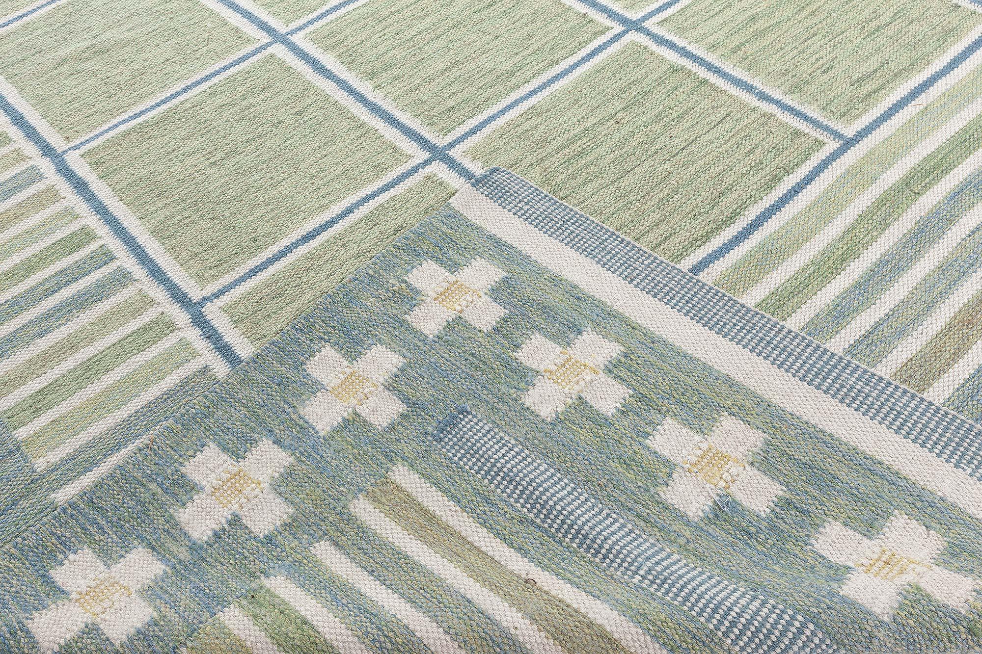 Modern Swedish Flat Weave Rug by Doris Leslie Blau In New Condition For Sale In New York, NY