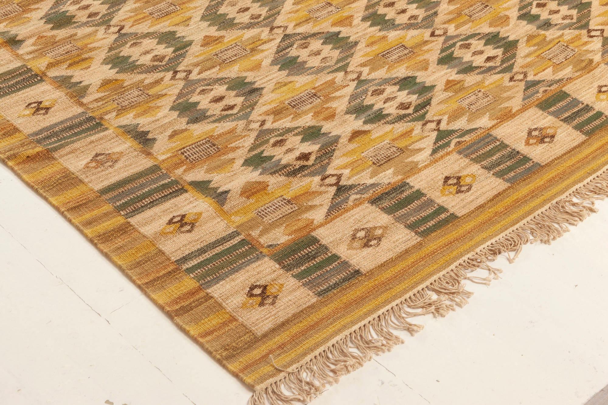 Contemporary Modern Swedish Flat-Weave Rug Inspired by Märta Måås-Fjetterström Design For Sale