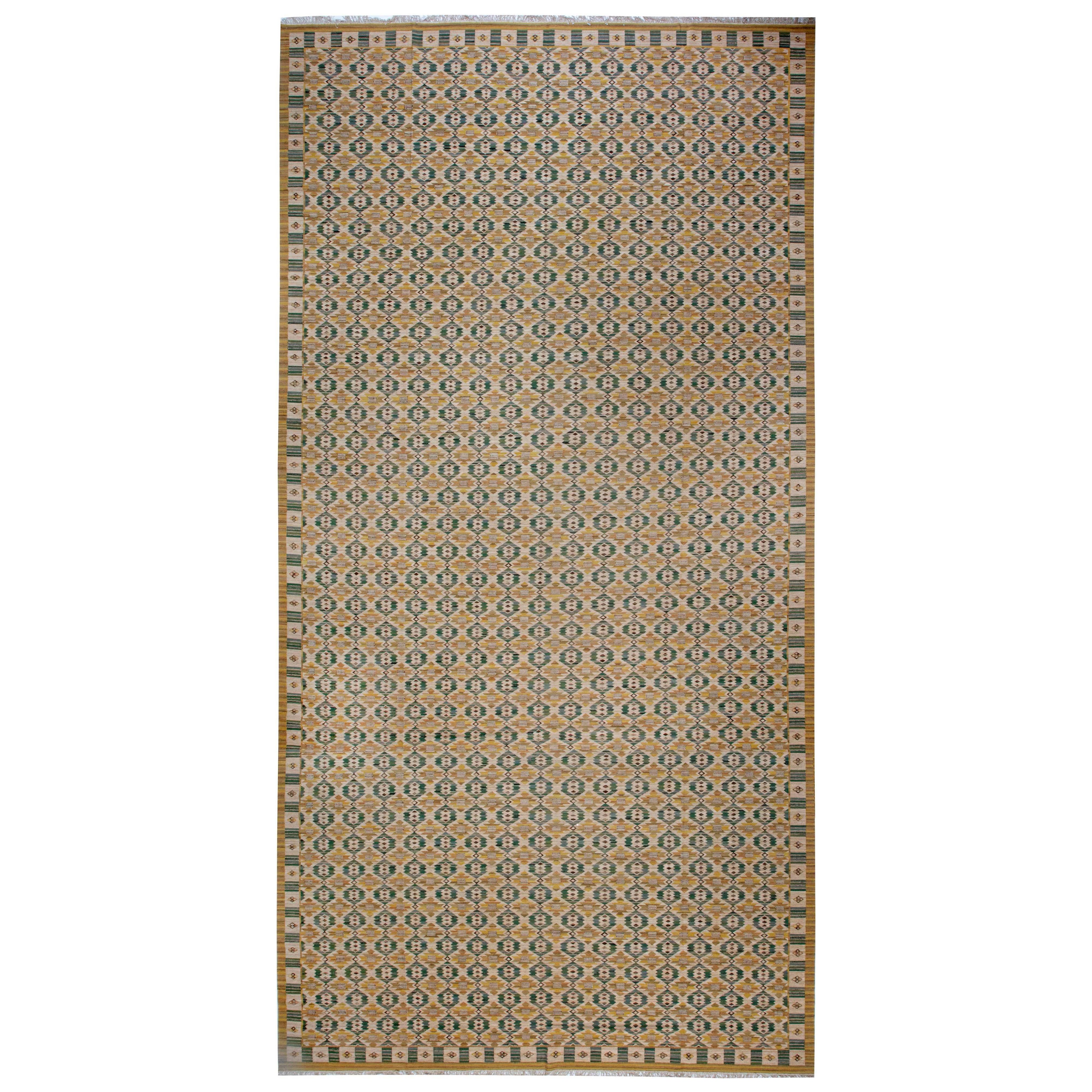 Modern Swedish Flat-Weave Rug Inspired by Märta Måås-Fjetterström Design For Sale