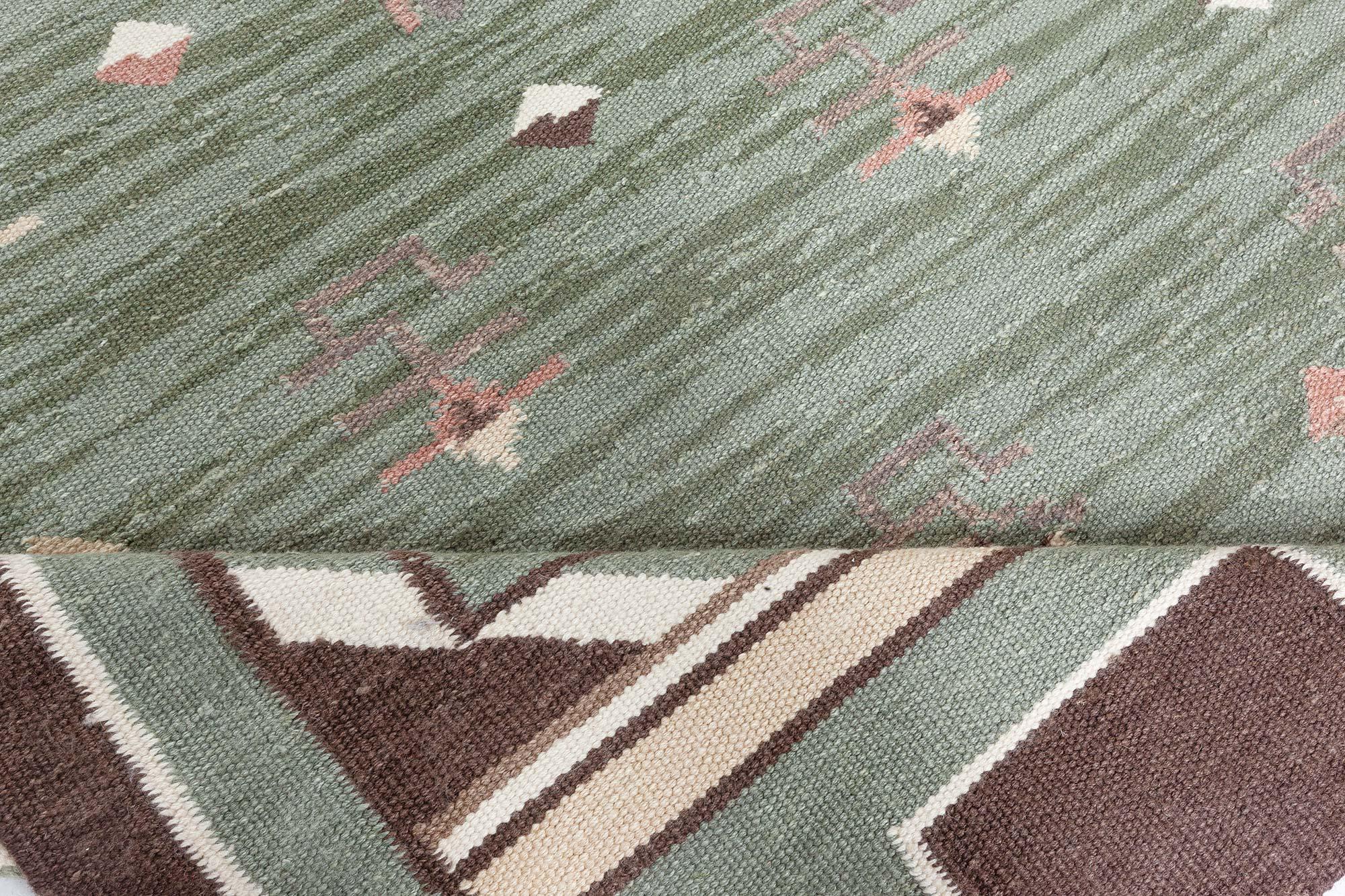 Moderner schwedisch inspirierter Flachgewebe-Teppich von Doris Leslie Blau (Wolle) im Angebot