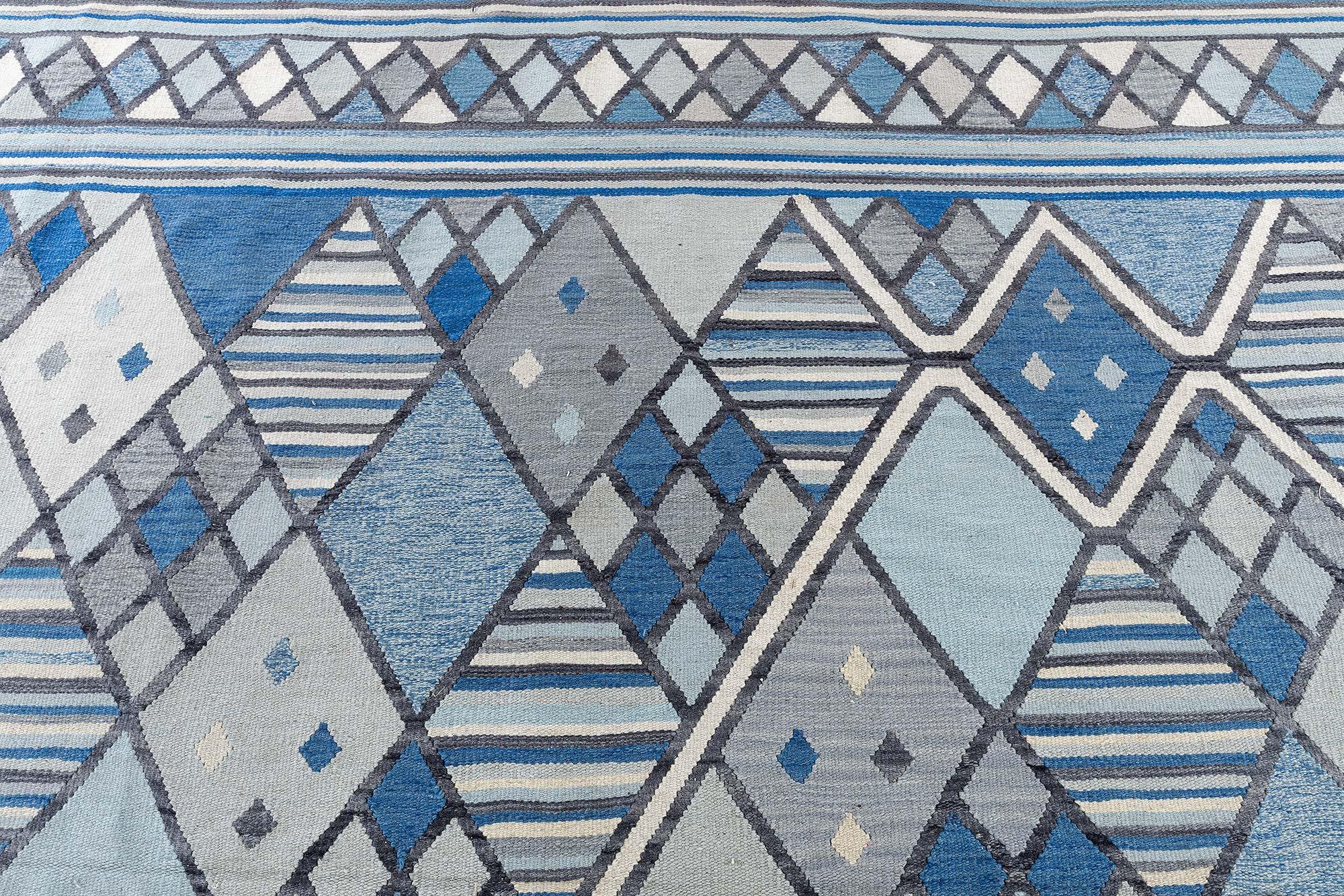 Modern Swedish-Inspired Geometric Flat Weave Rug by Doris Leslie Blau In New Condition For Sale In New York, NY