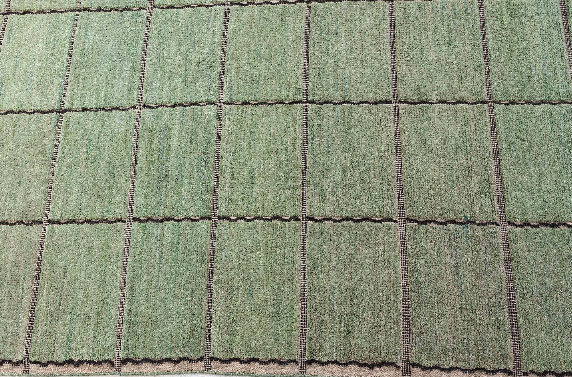 Annodato a mano Tappeto moderno di ispirazione svedese a quadretti Greene & Greene di Doris Leslie Blau in vendita