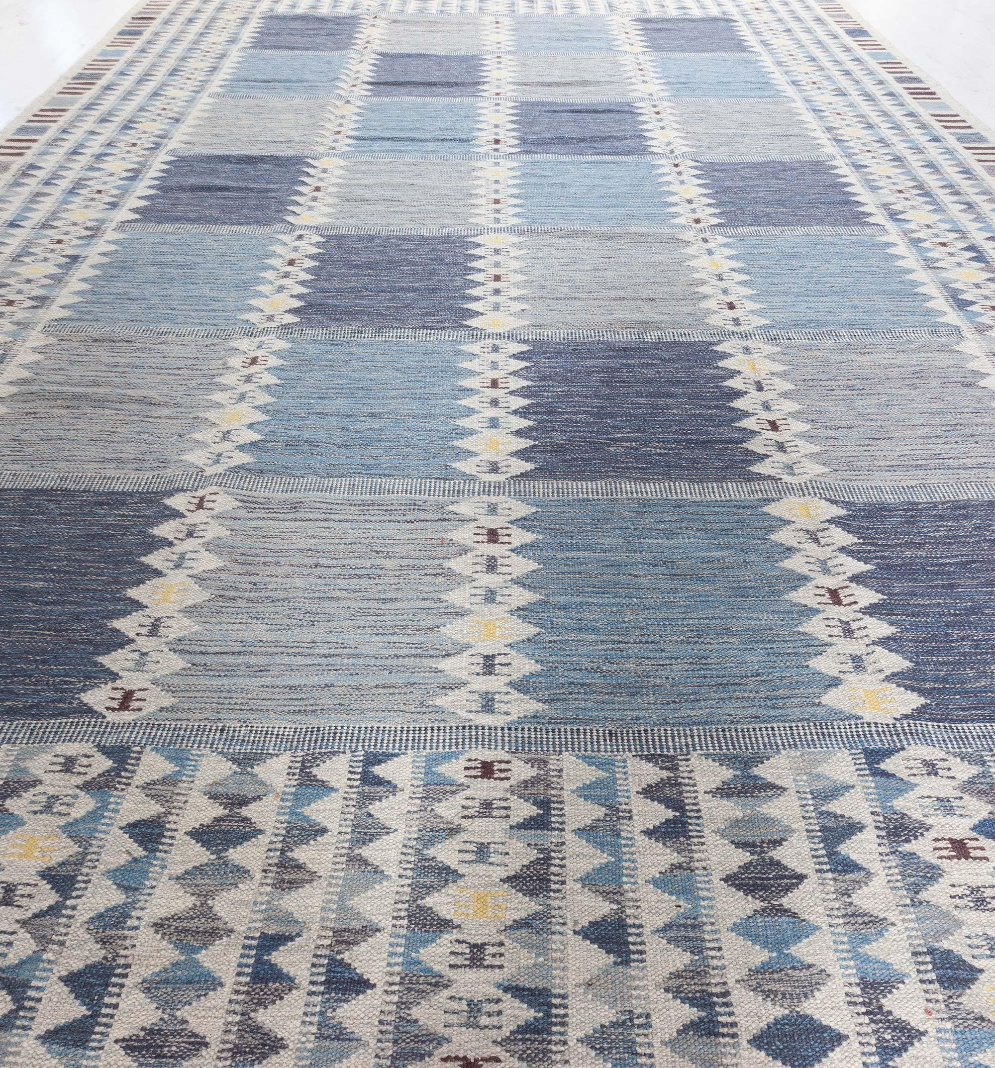 Scandinavo moderno Tappeto moderno svedese di Doris Leslie Blau in vendita