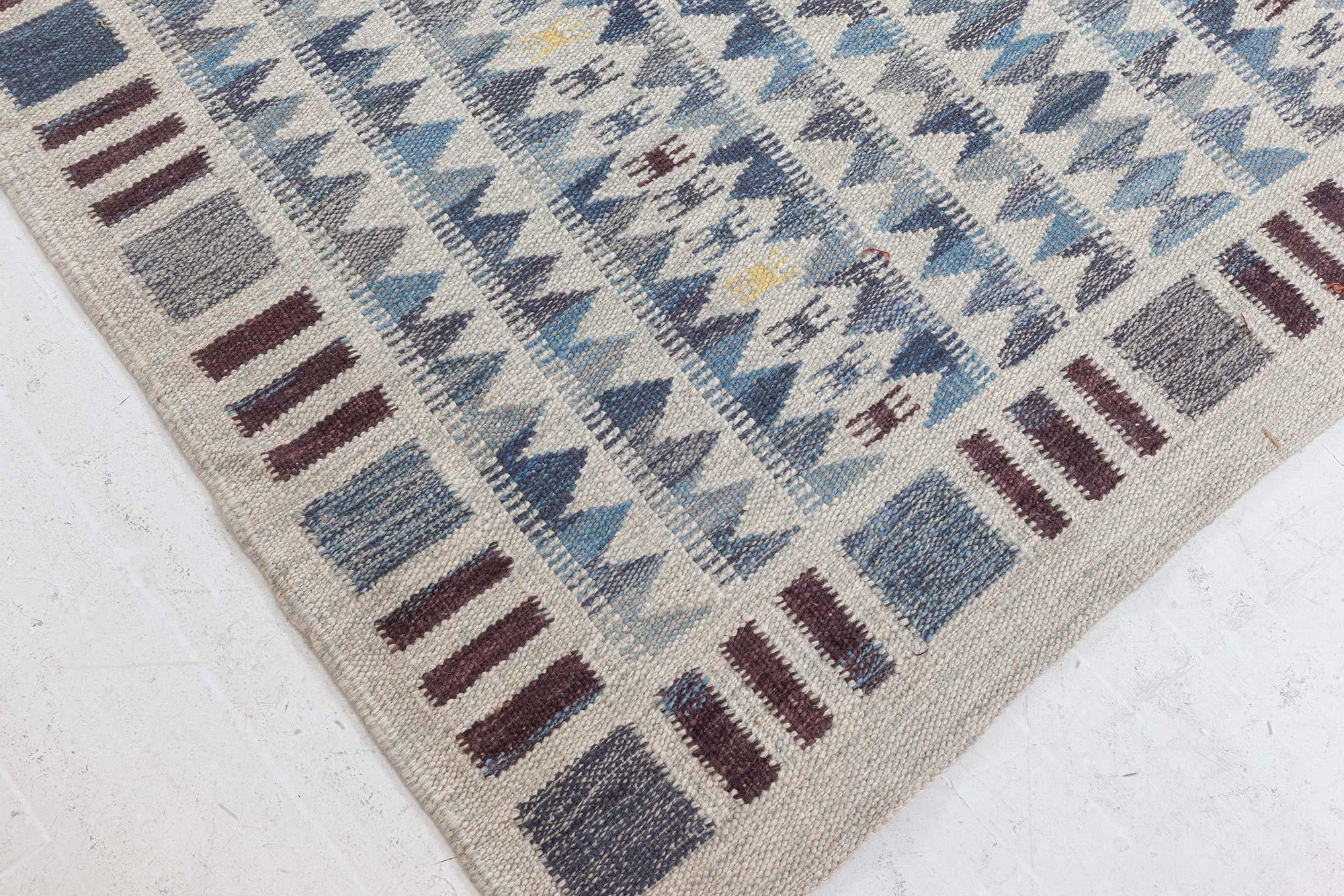 Moderner schwedischer Teppich von Doris Leslie Blau (21. Jahrhundert und zeitgenössisch) im Angebot