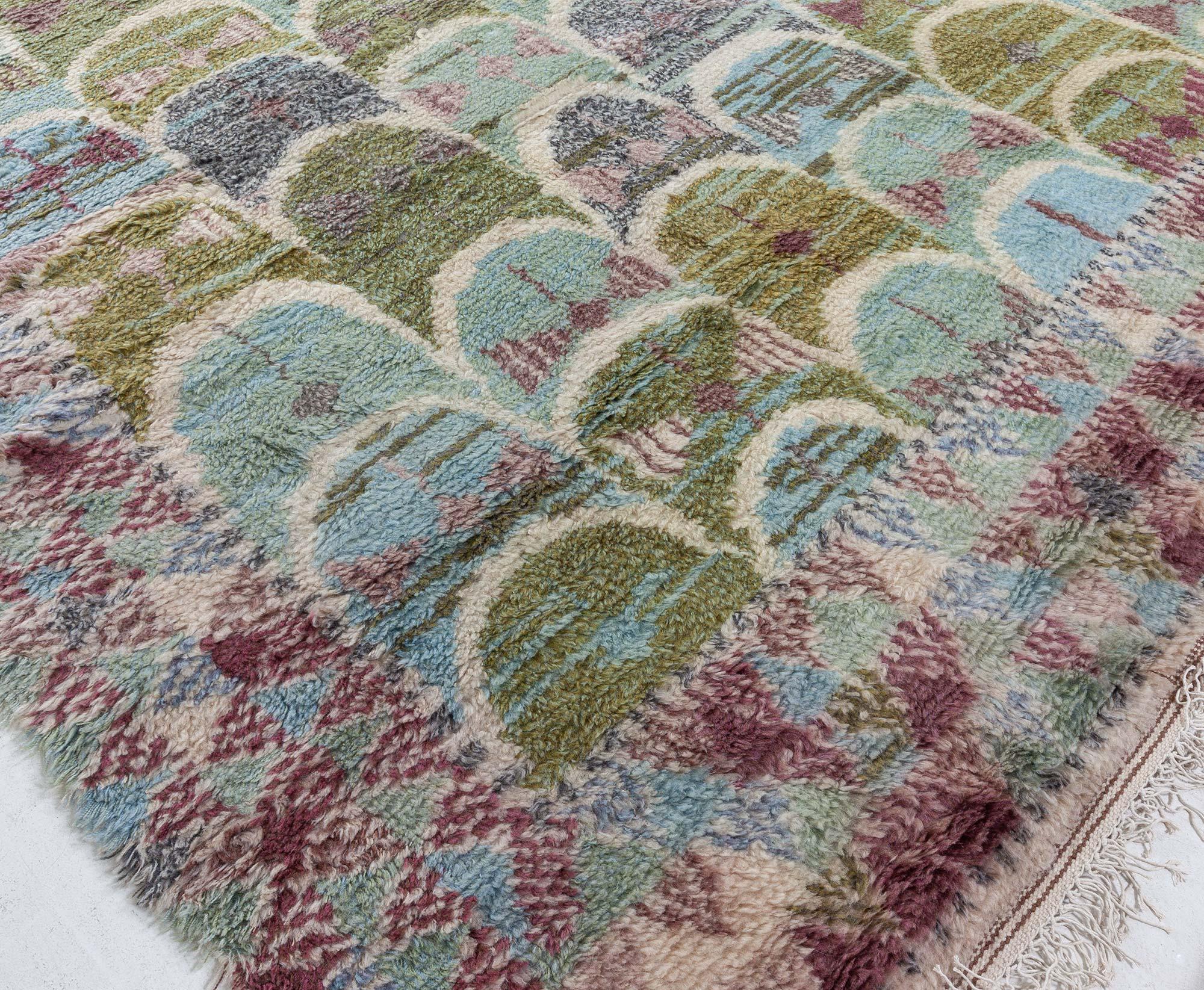 Modern Swedish Rya Rug by Doris Leslie Blau In New Condition For Sale In New York, NY