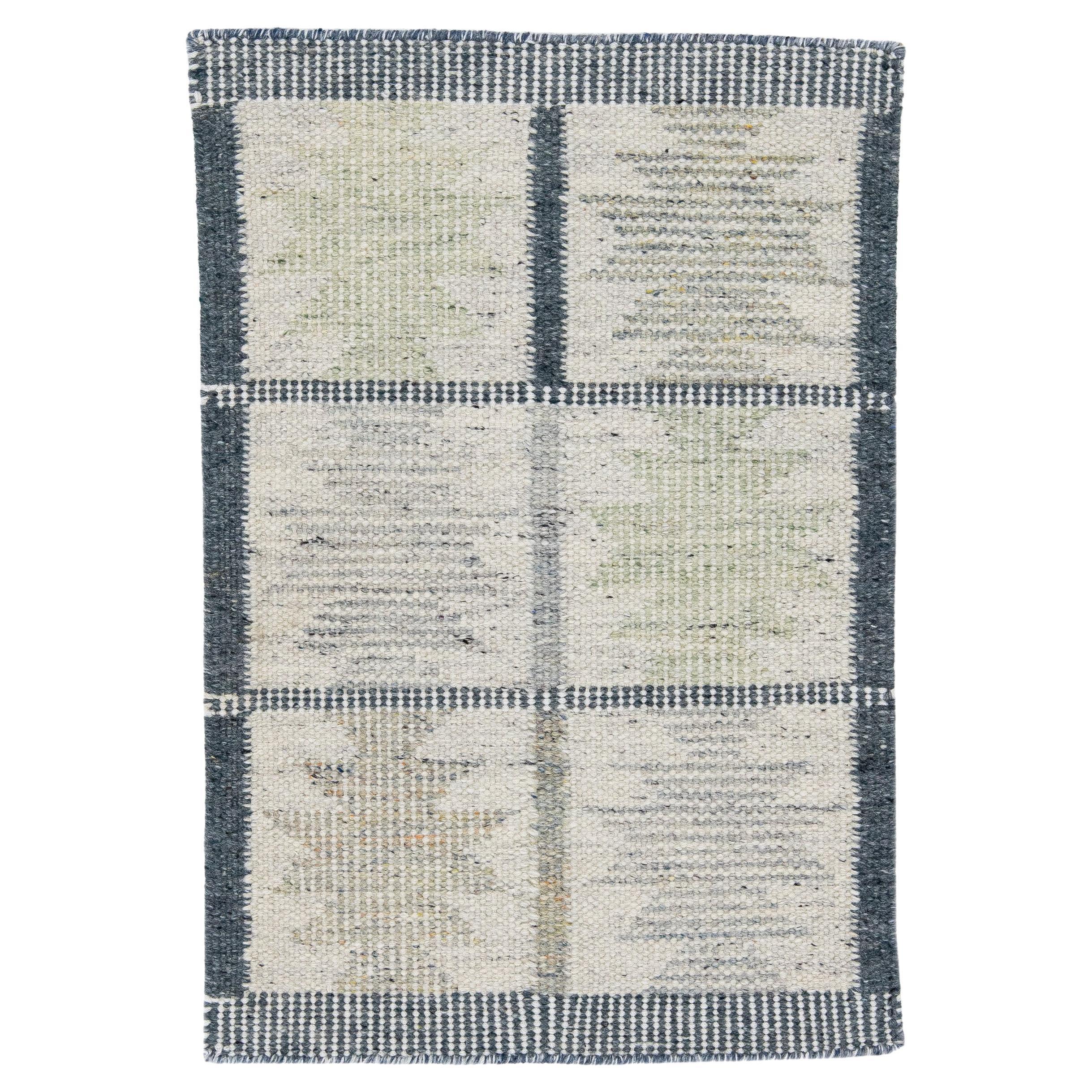 Moderner Schwedischer Stil Beige Handgefertigter Wollteppich