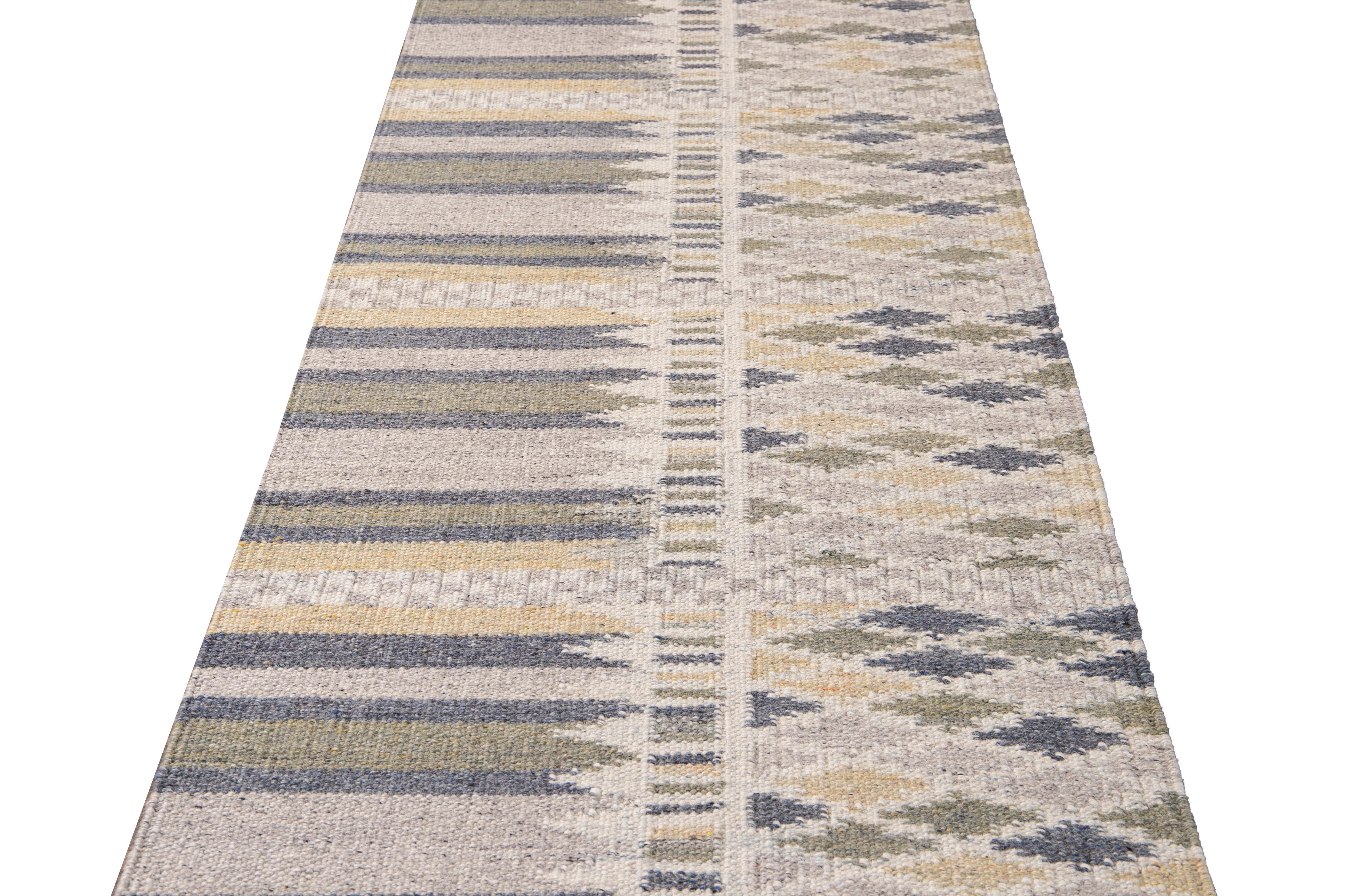 Modern Swedish Style Beige Handmade Geometric Wool Runner For Sale 3