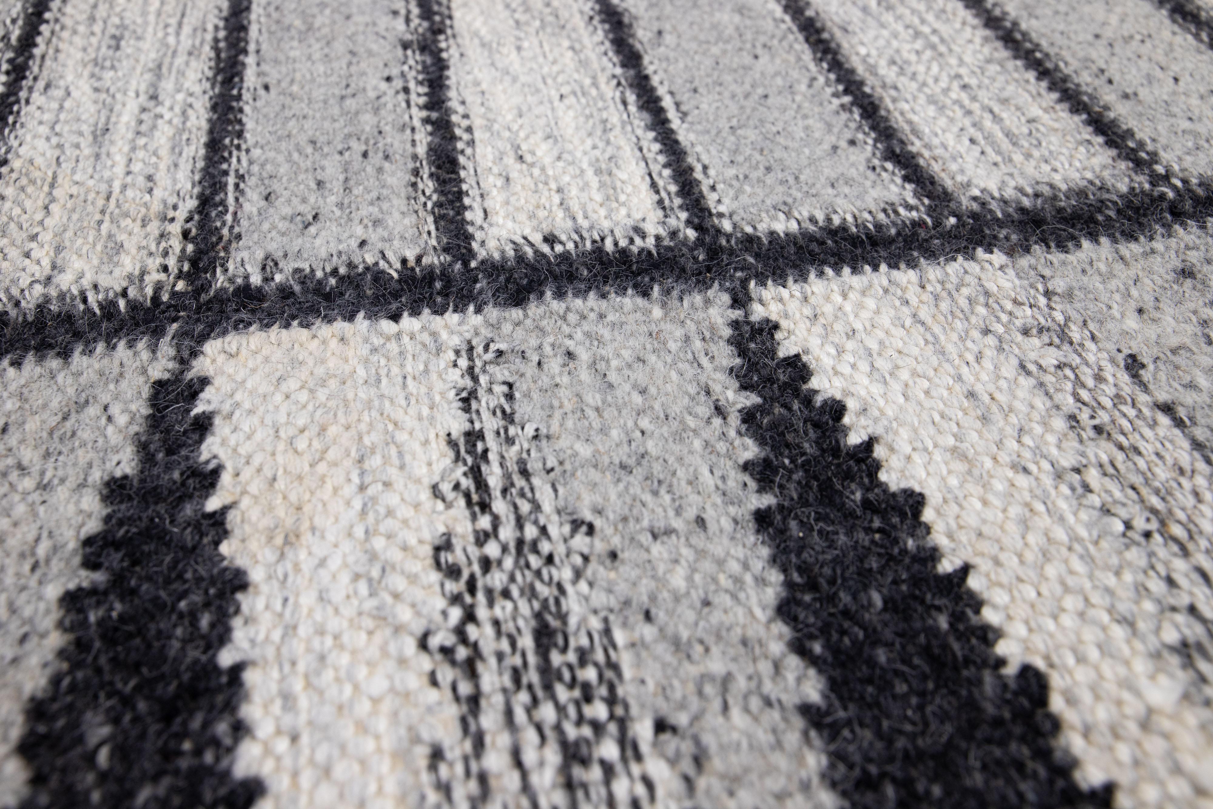 Hand-Woven Modern Swedish Style Gray Handmade Custom Wool Rug For Sale