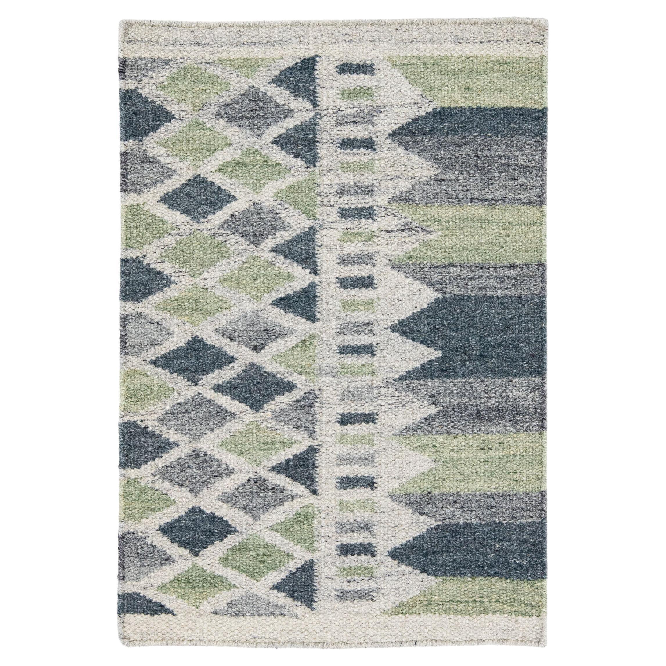 Modern Swedish Style Handmade Gray Custom Wool Rug For Sale