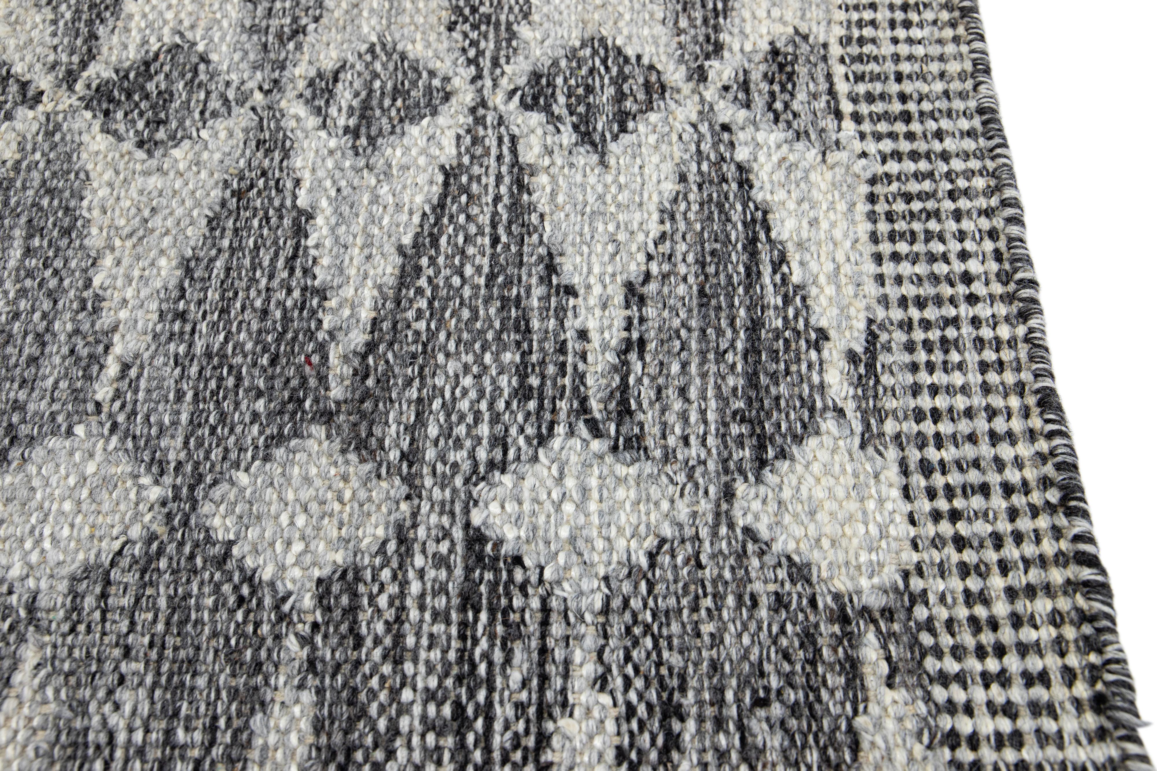 Hand-Woven Modern Swedish Style Handwoven Grey Custom Wool Rug For Sale