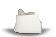 Fauteuil pivotant moderne en cuir et tissu, crème et blanc cassé
