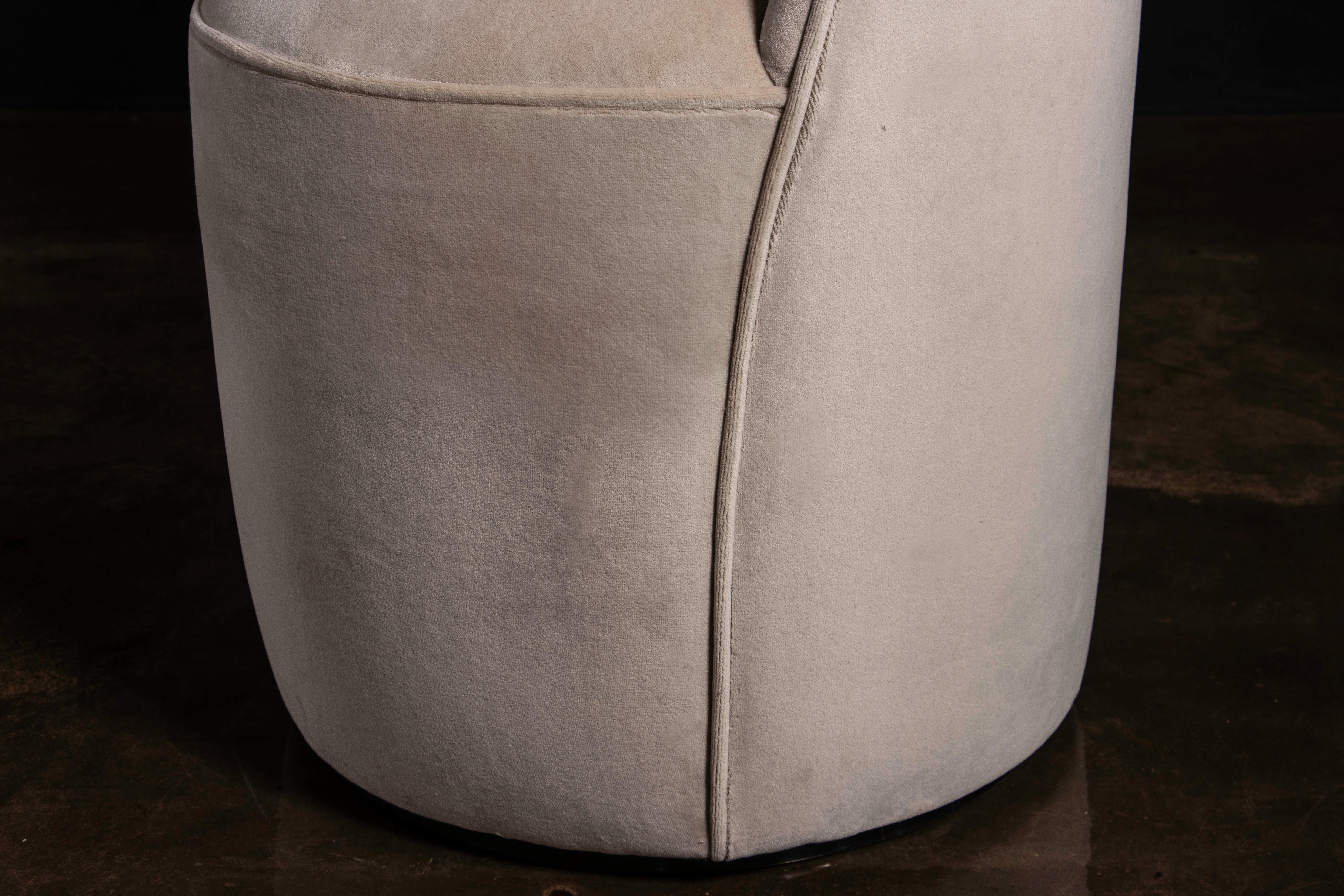 Modern Swivel Dressing Chair in Fabric or Leather from Costantini, Elisabetta For Sale 3