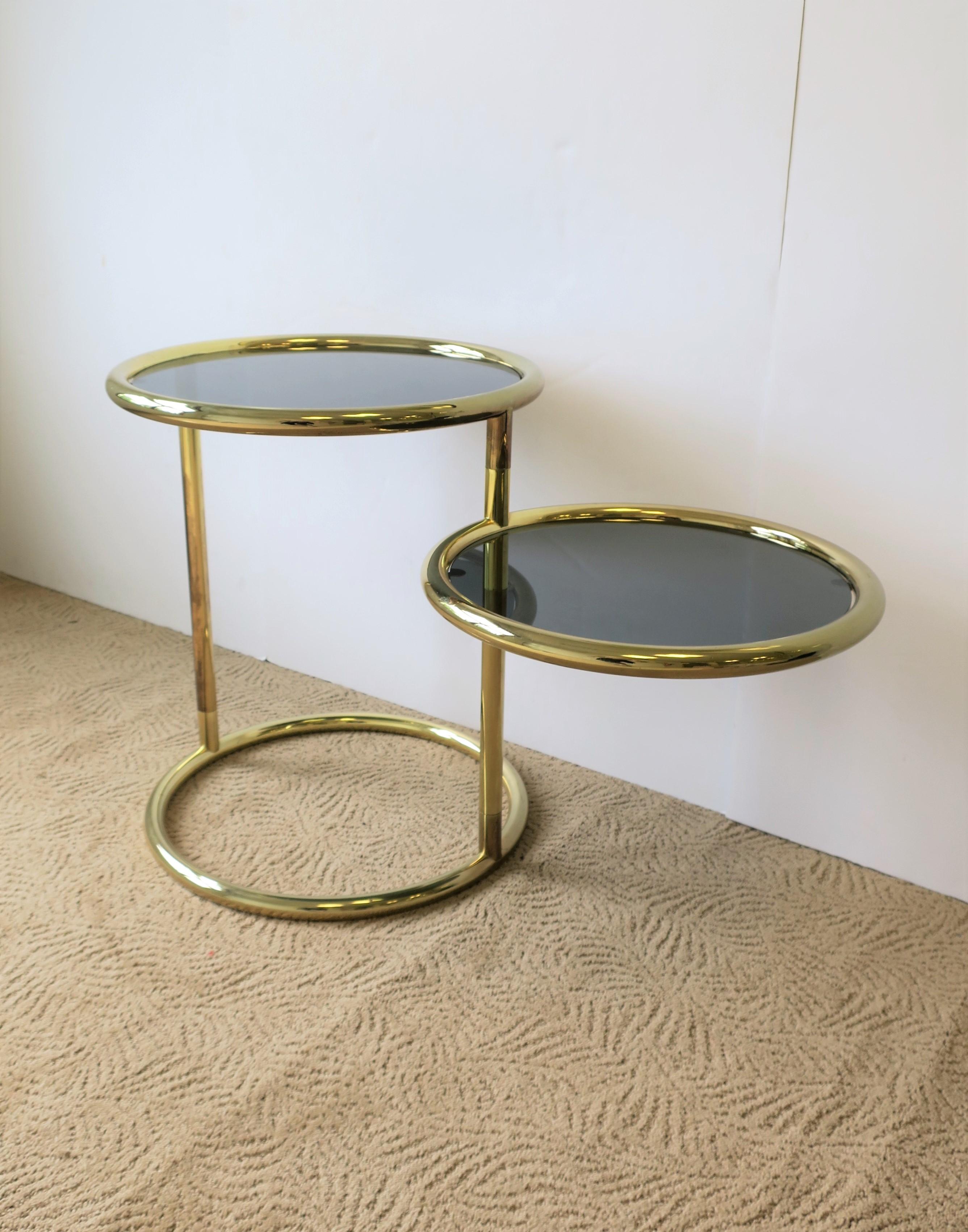 Modern Swivel Round Brass and Glass Side Table After Milo Baughman, ca. 1970s 11