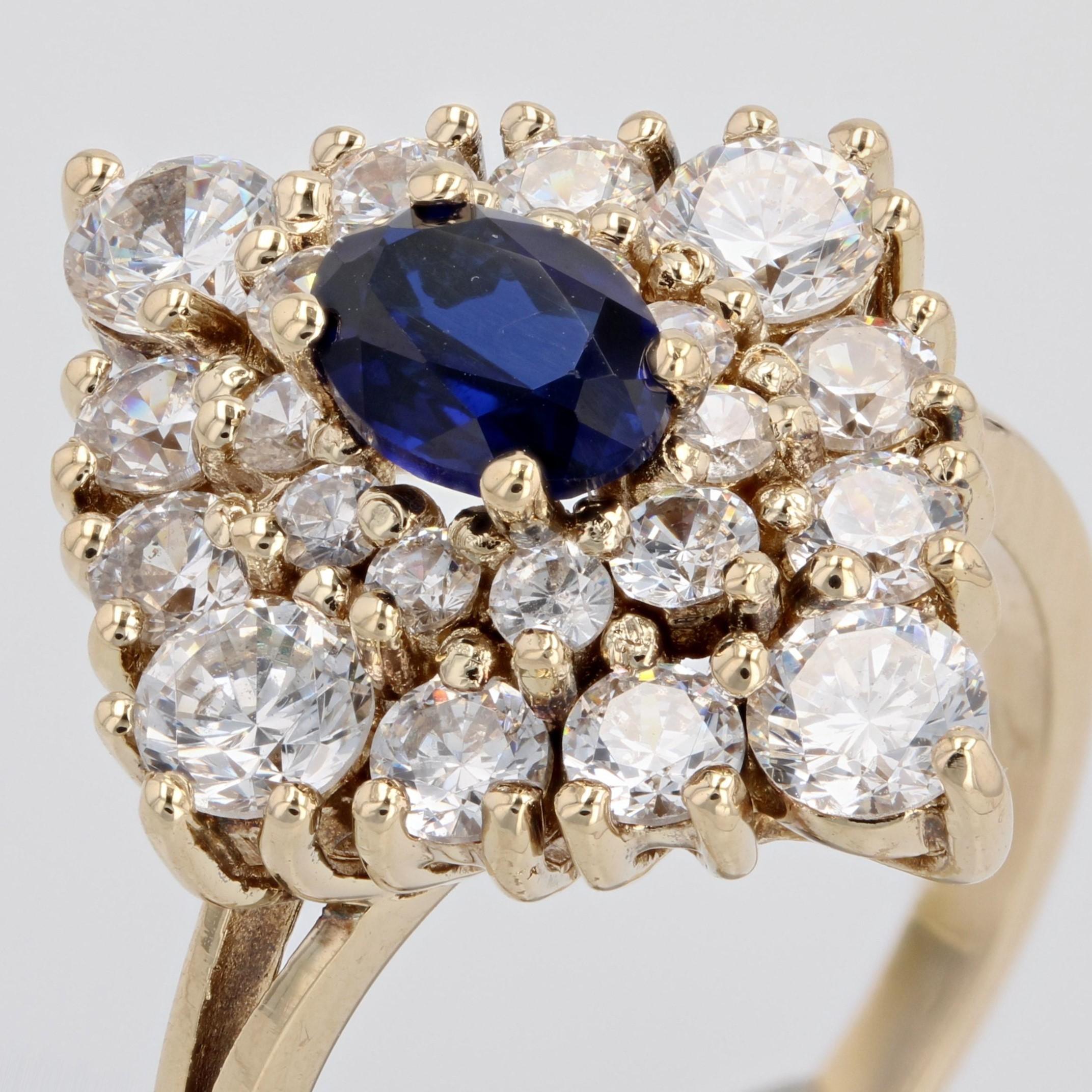 Modern Synthetic Blue and White Gems 18 K Yellow Gold Diamond Shape Ring For Sale 4