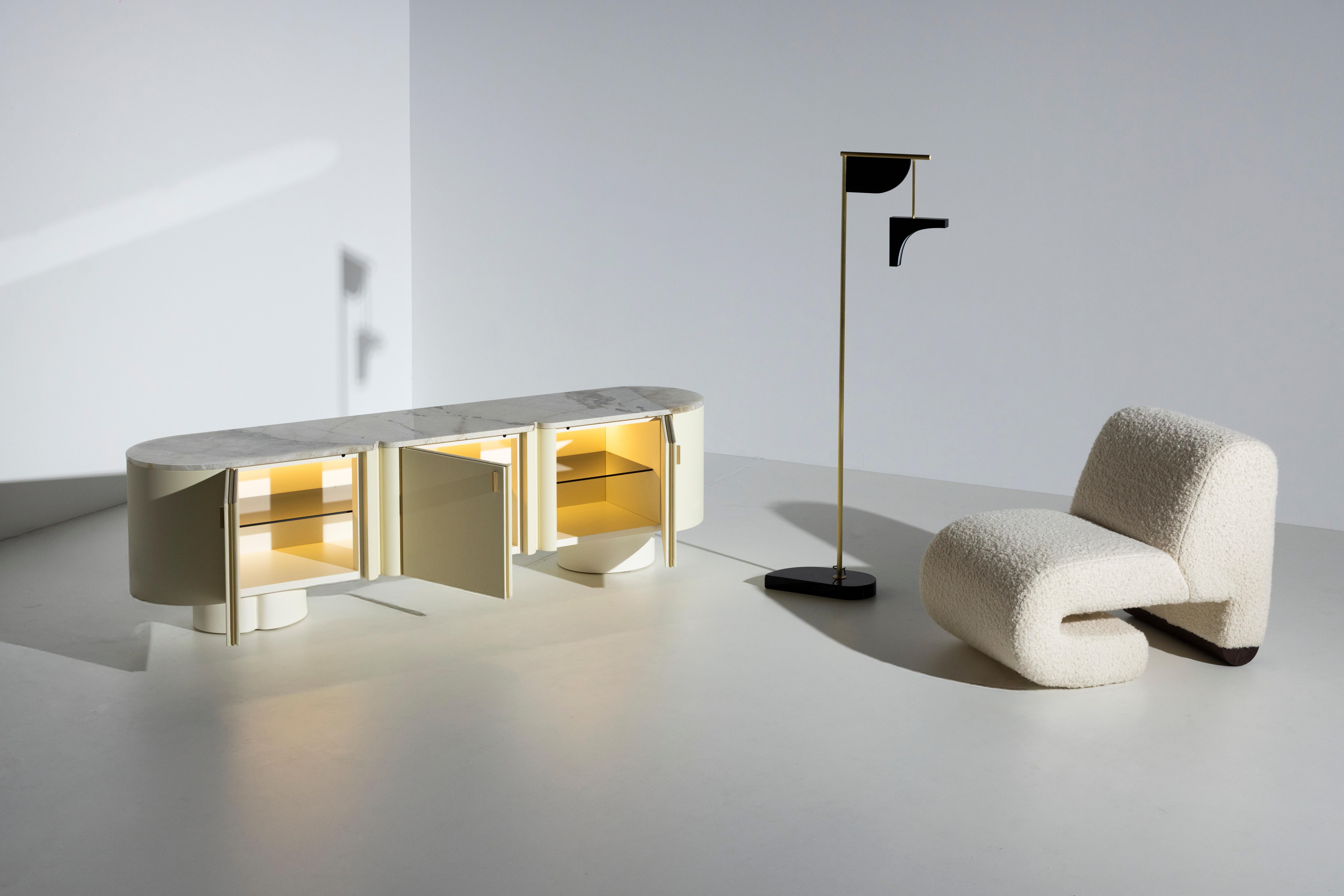 Modern T50 Lounge Chair, Pierre Frey Bouclé, handgefertigt in Portugal von Greenapple im Angebot 8