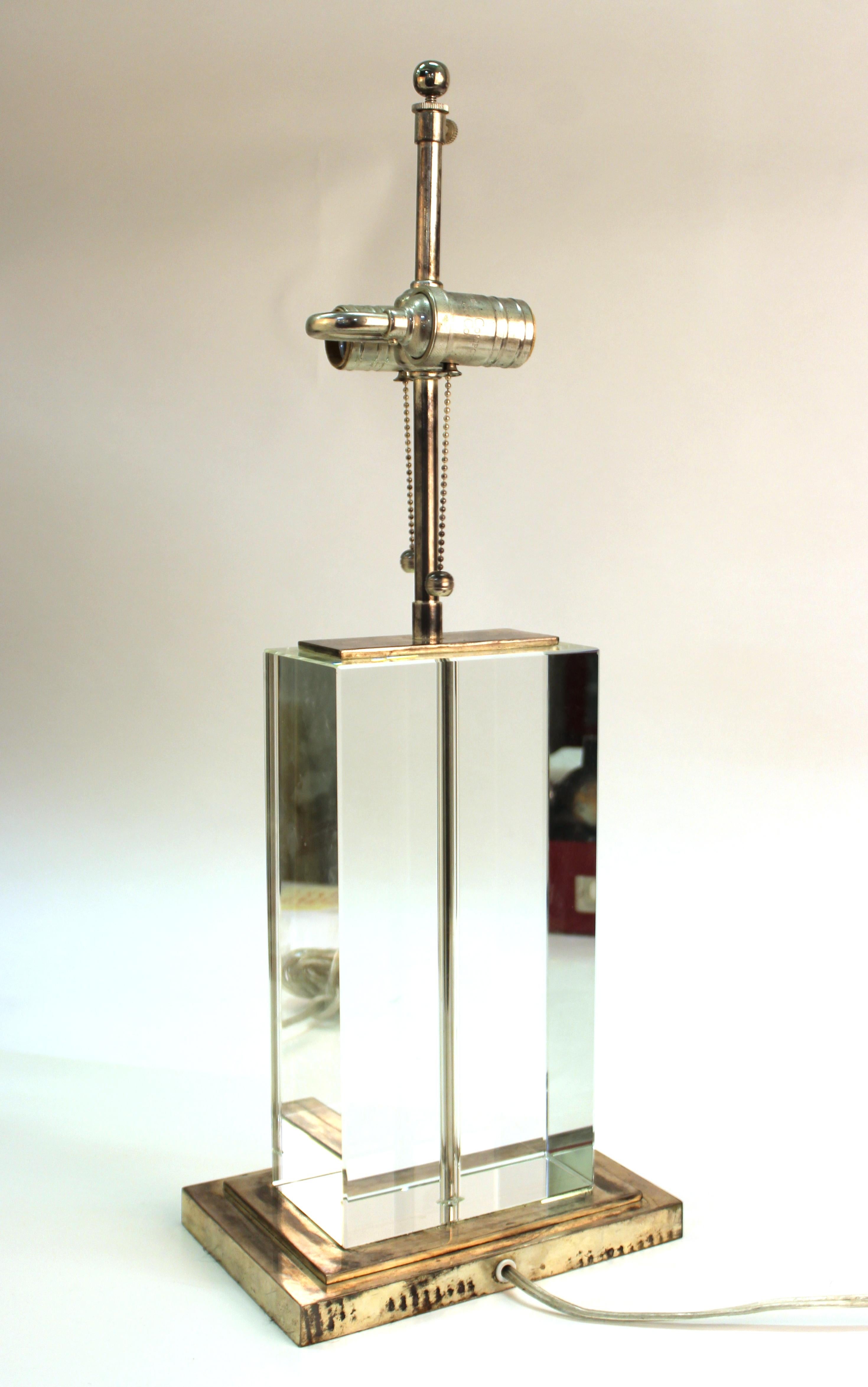 Modern Table Lamp in Chrome and Clear Glass In Good Condition For Sale In New York, NY