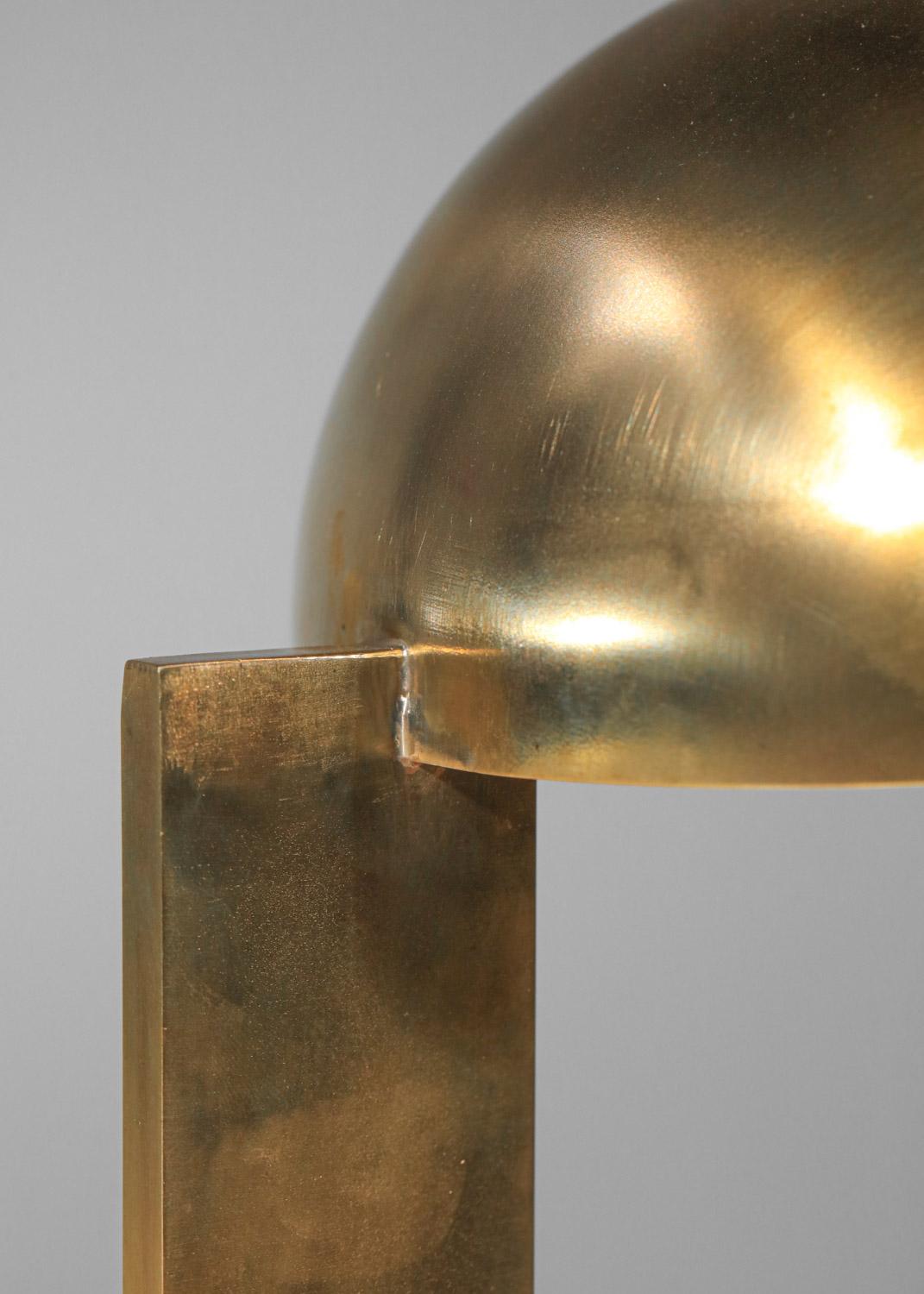 Lampe de table moderne en laiton massif de style moderniste des années 60 par Danke studio  en vente 5