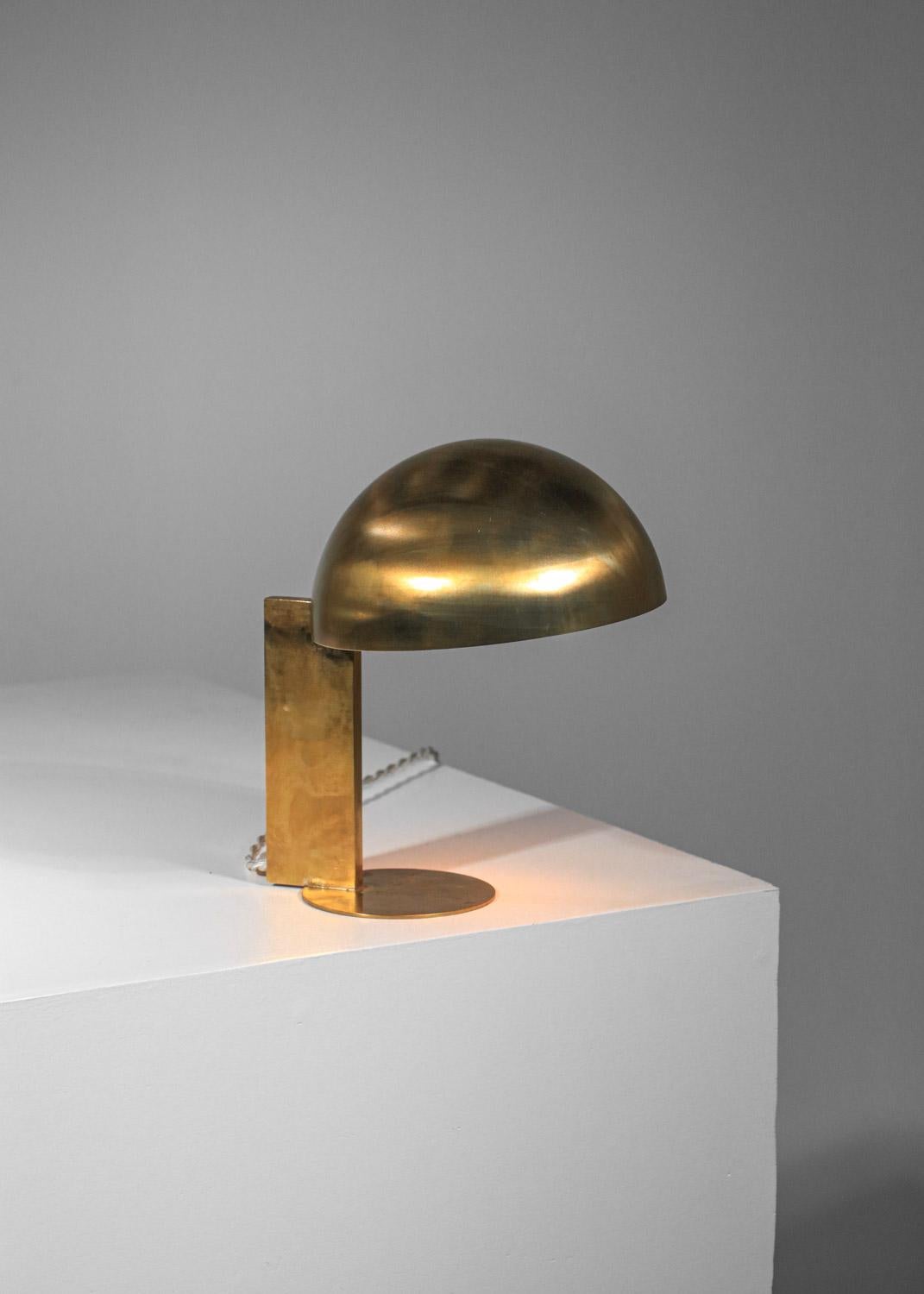 Brass Modern table lamp in solid brass 60's moderniste style by Danke studio  For Sale