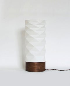 Modern Table Lamp with Round Base by La Loupe