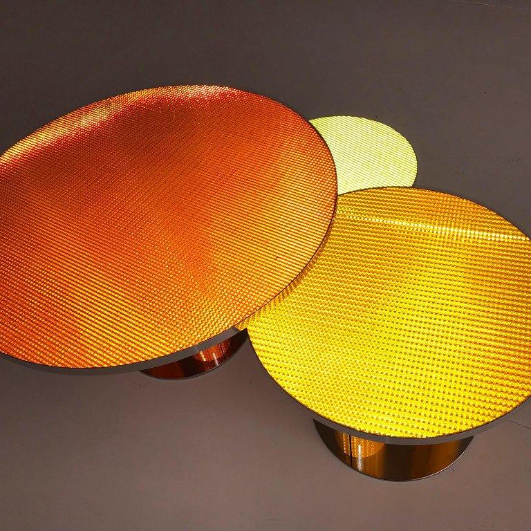 Travail du bois Modernes colorés et brillants  Table Reflector de Sebastiano Bottos, Italie en vente