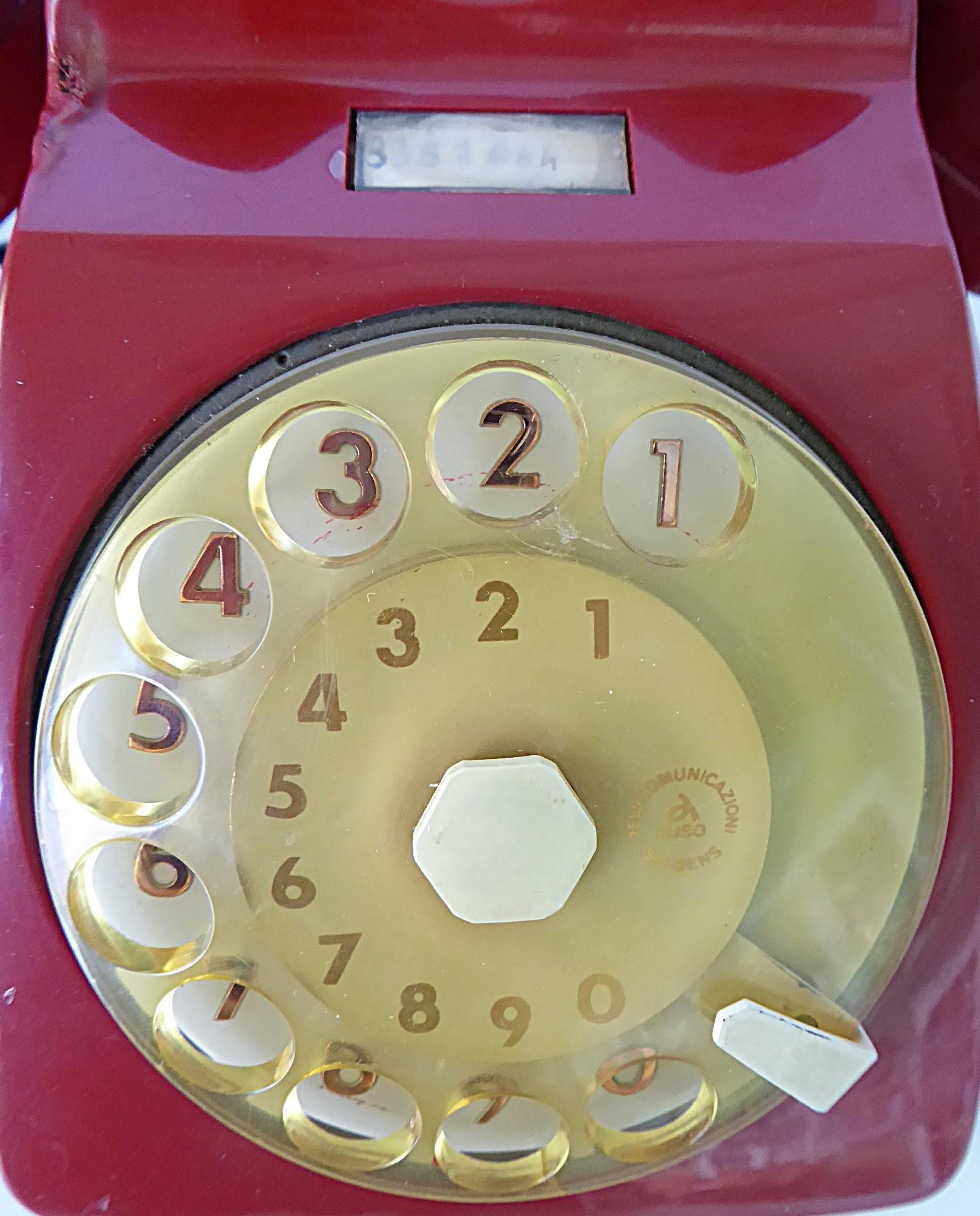 Milieu du XXe siècle Table Rotary Phone SIEMENS AUSO SIP S62  Lino Saltini, Italie, années 1960 en vente