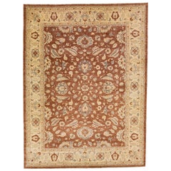Moderner brauner handgefertigter Wollteppich mit Blumenmotiv im Tabriz-Stil