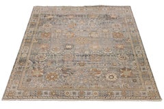 Moderner Wollteppich im Tabriz-Stil - handgeknüpfter Übergang in Grau, Ocker und Taupe