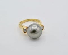 Modern Tahiti Grey 13 Millimeter Pearl, Diamond and 18 Karat Yellow Gold Ring
